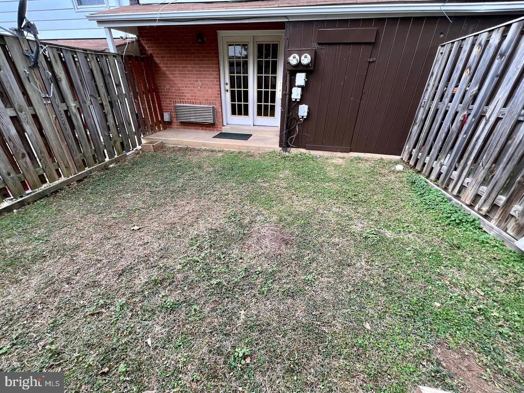 108 N Baylor Dr