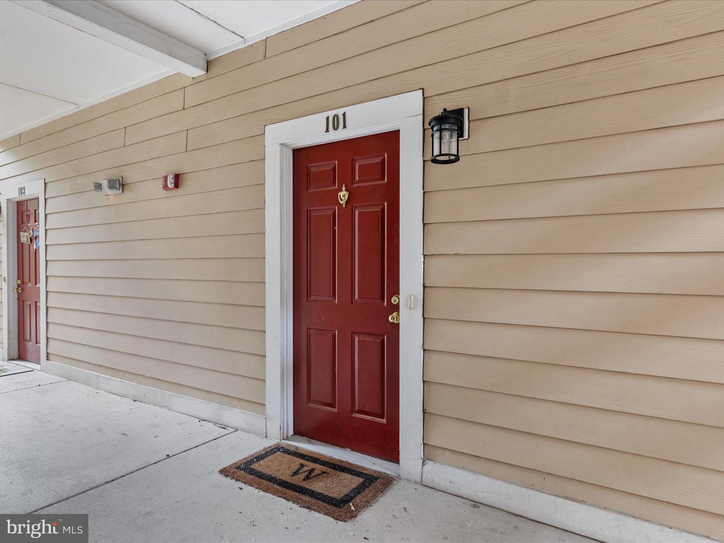 43302 Marymount Ter #101