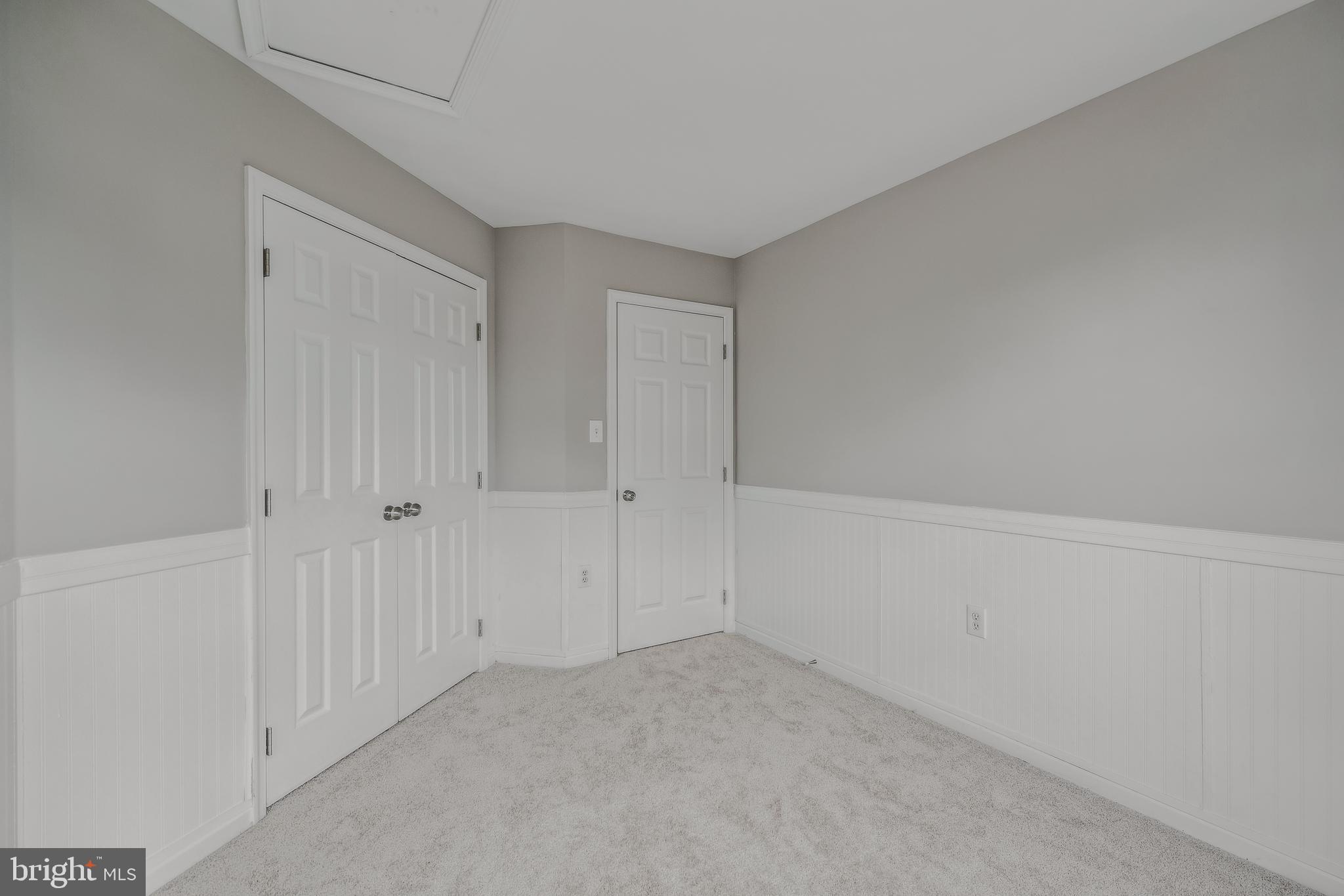 1247 Barksdale Dr NE