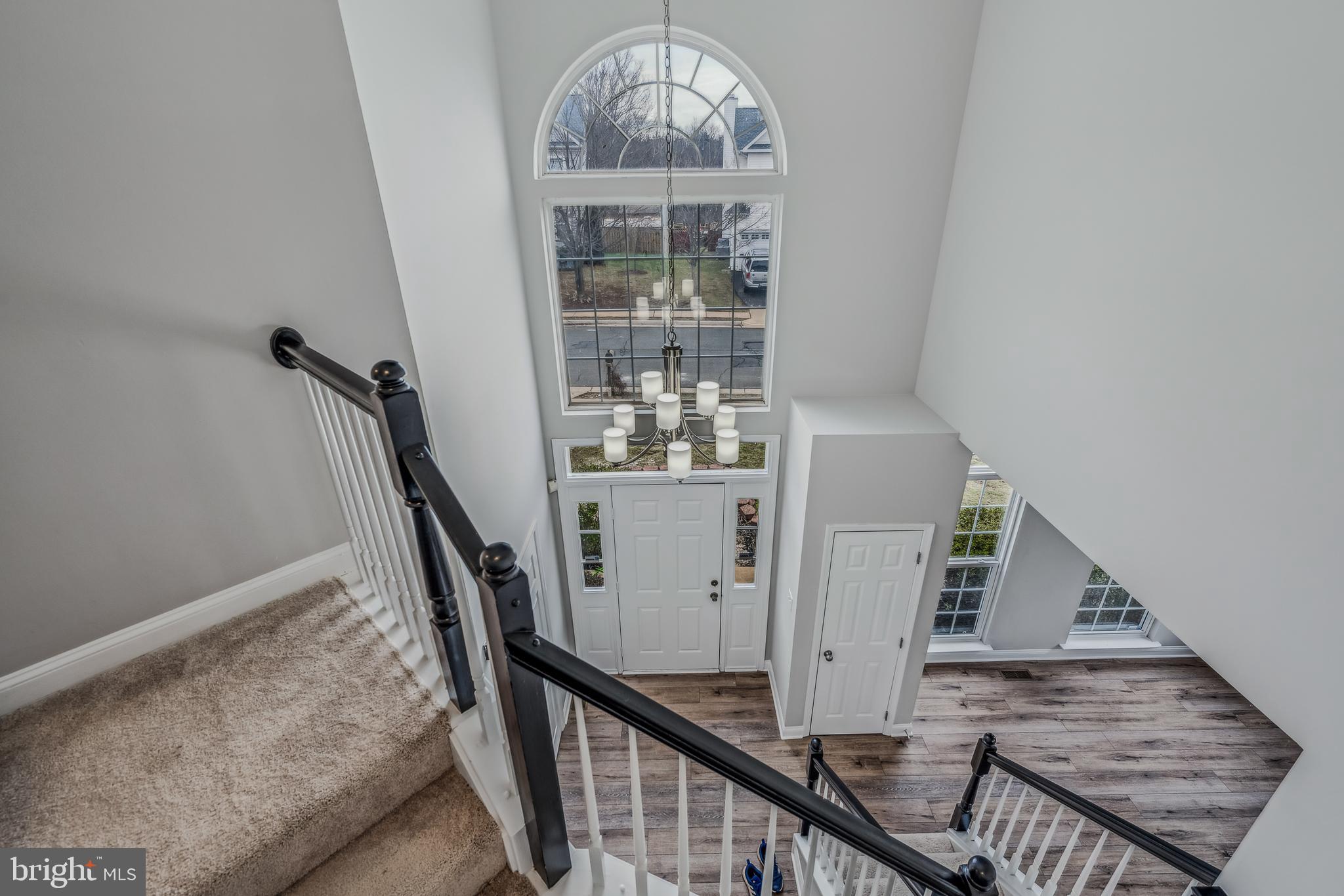 1247 Barksdale Dr NE