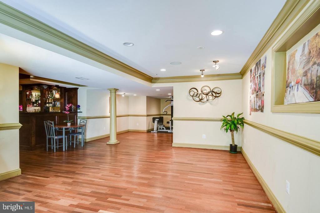 42718 OTIS LN