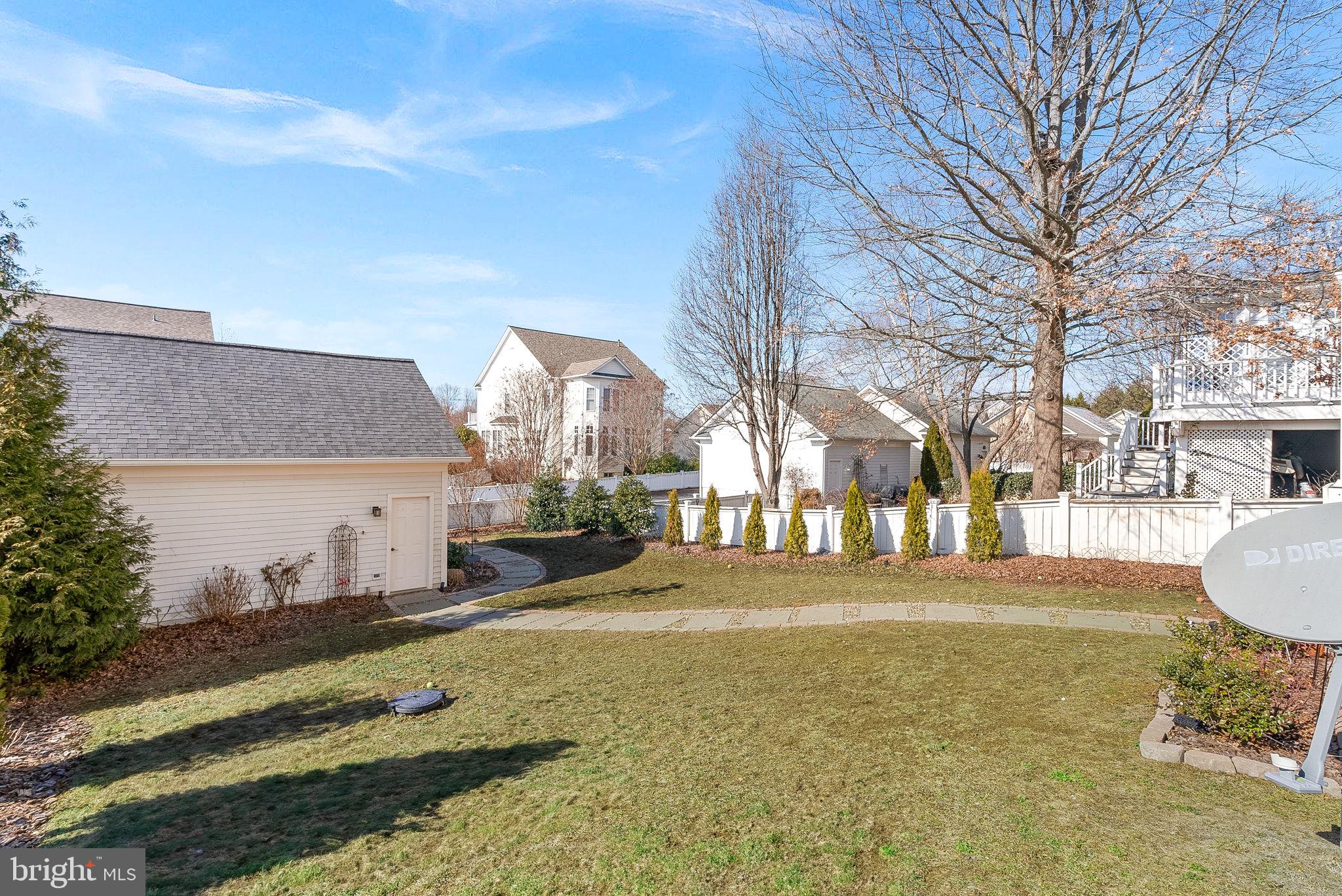 613 Greysands Ln