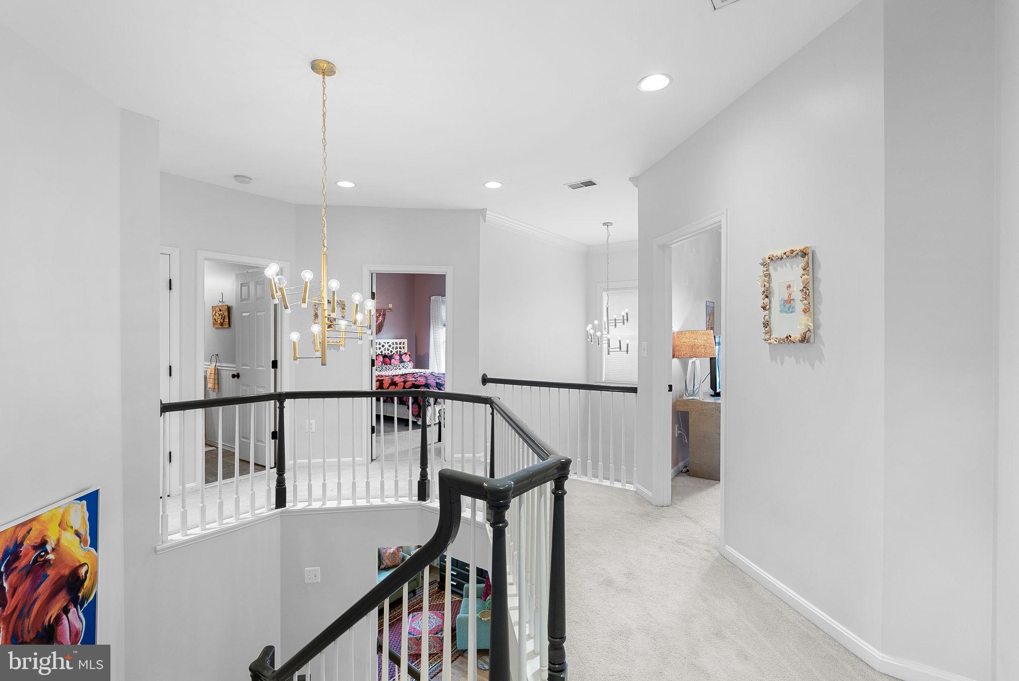 613 Greysands Ln