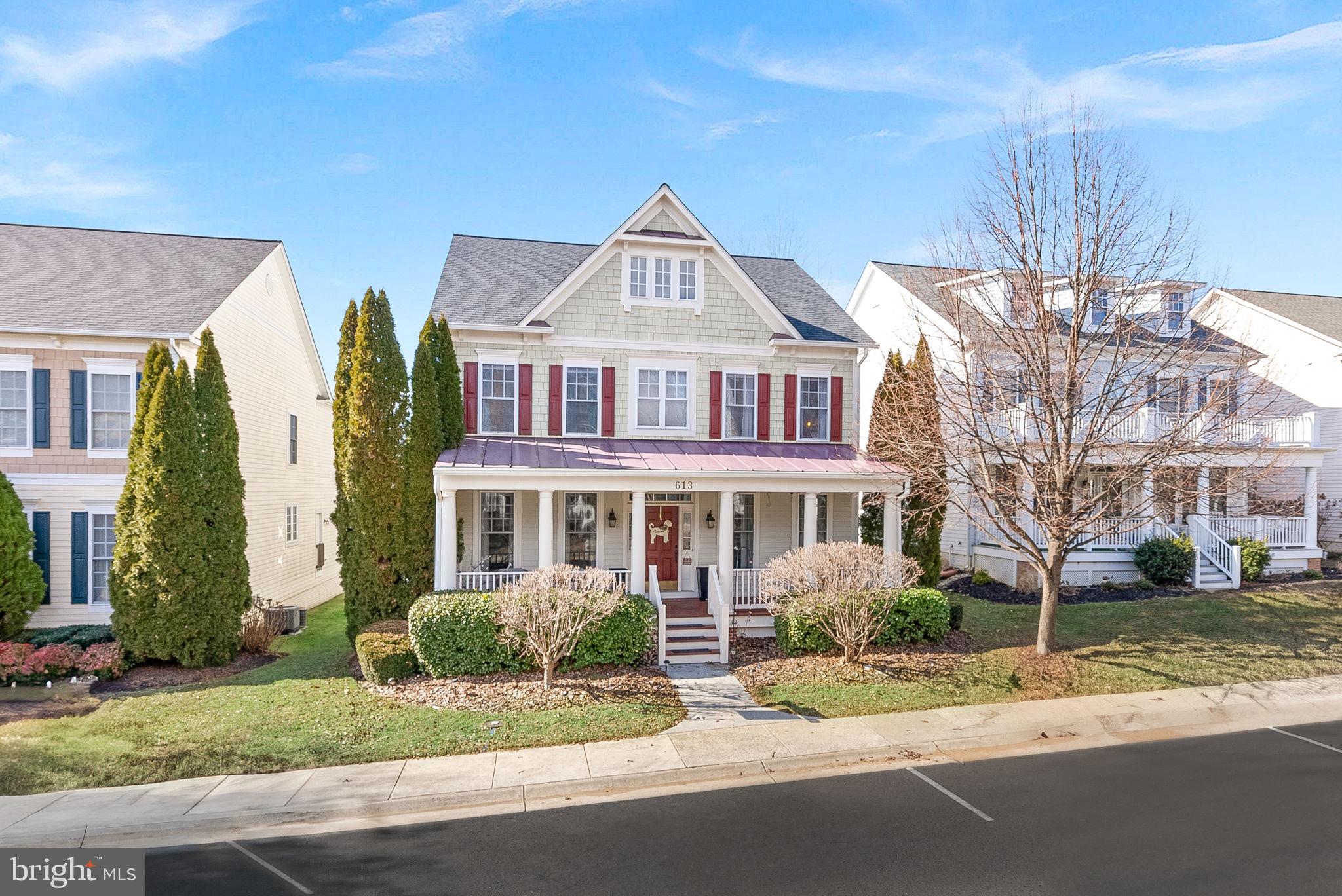 613 Greysands Ln
