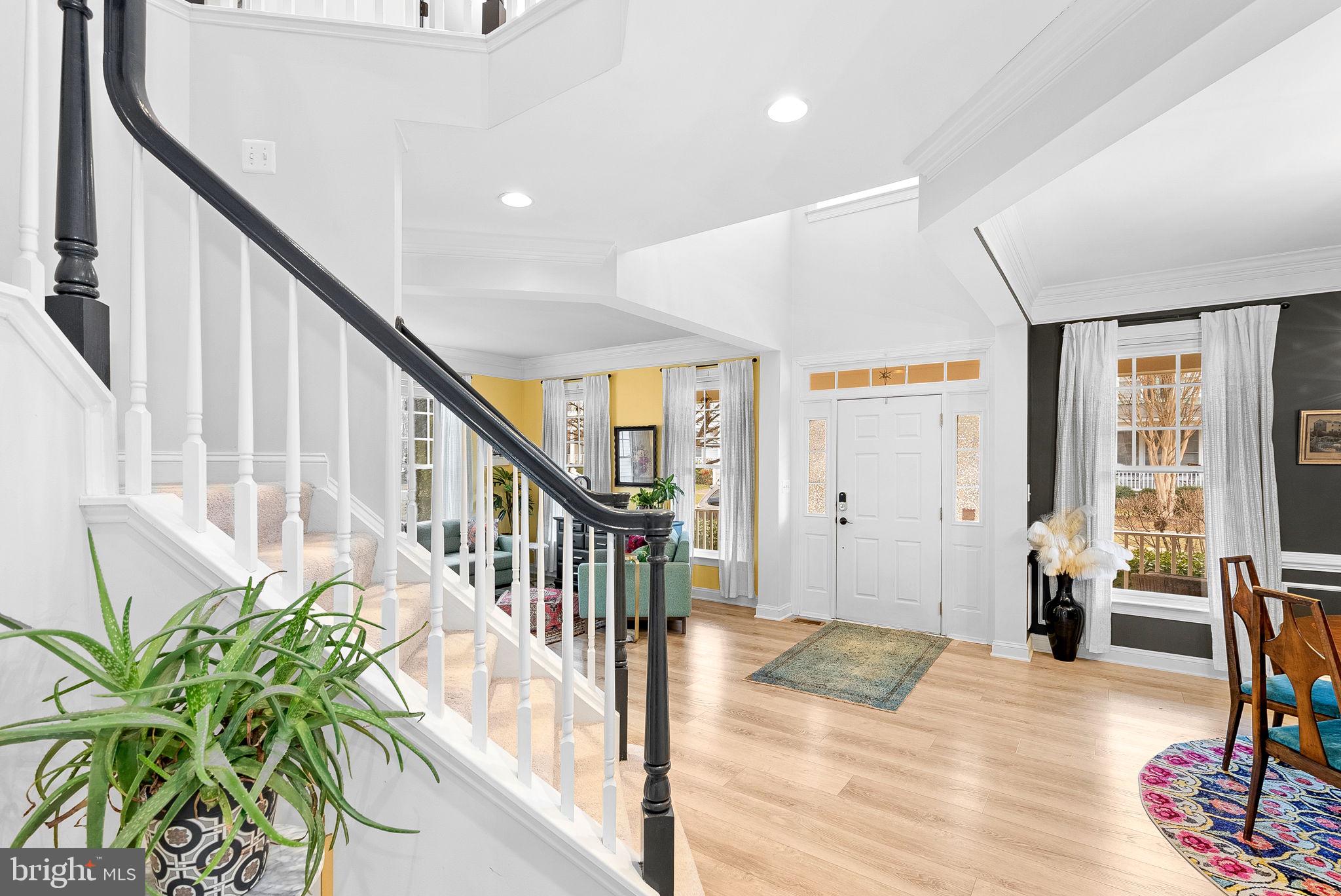 613 Greysands Ln