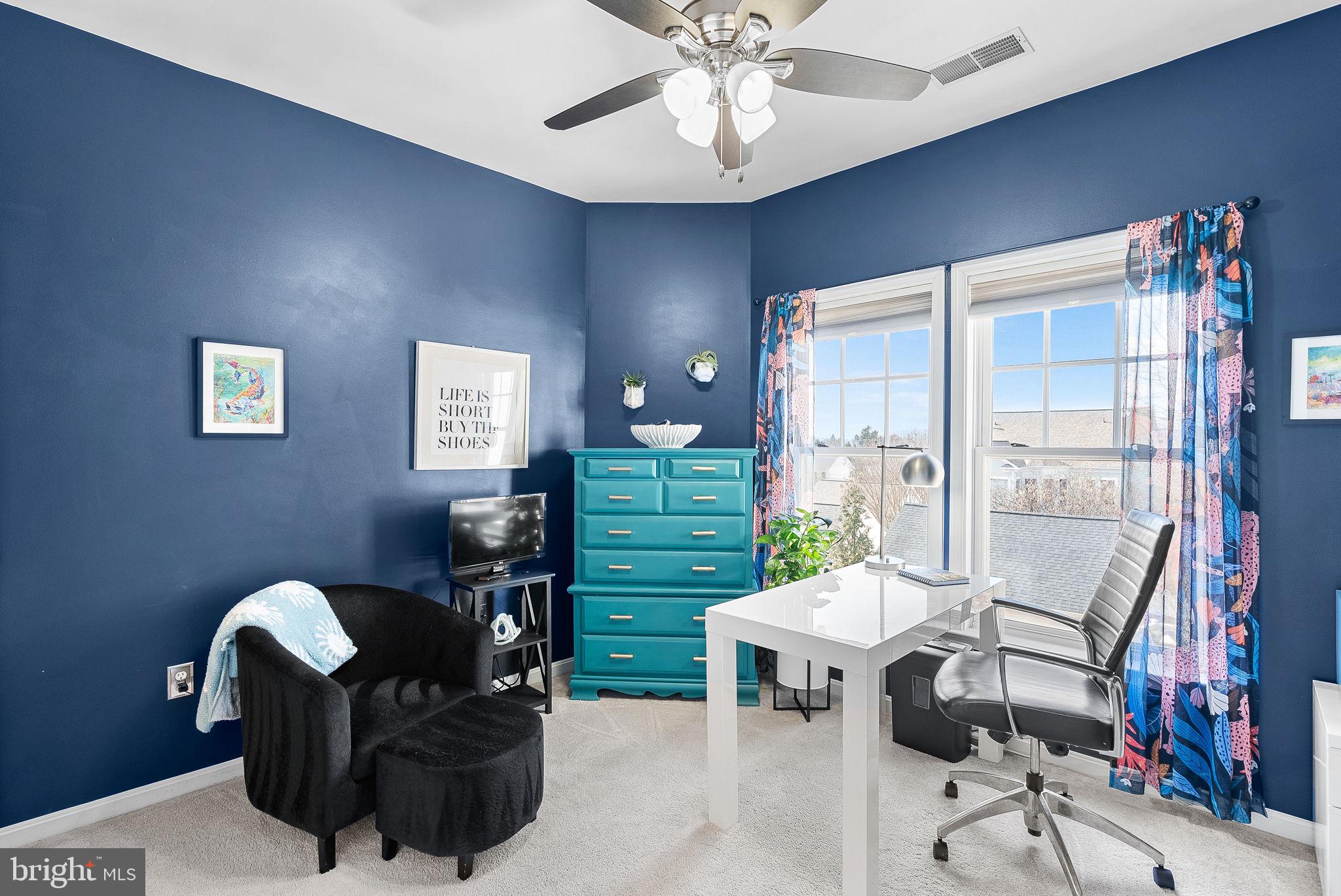 613 Greysands Ln