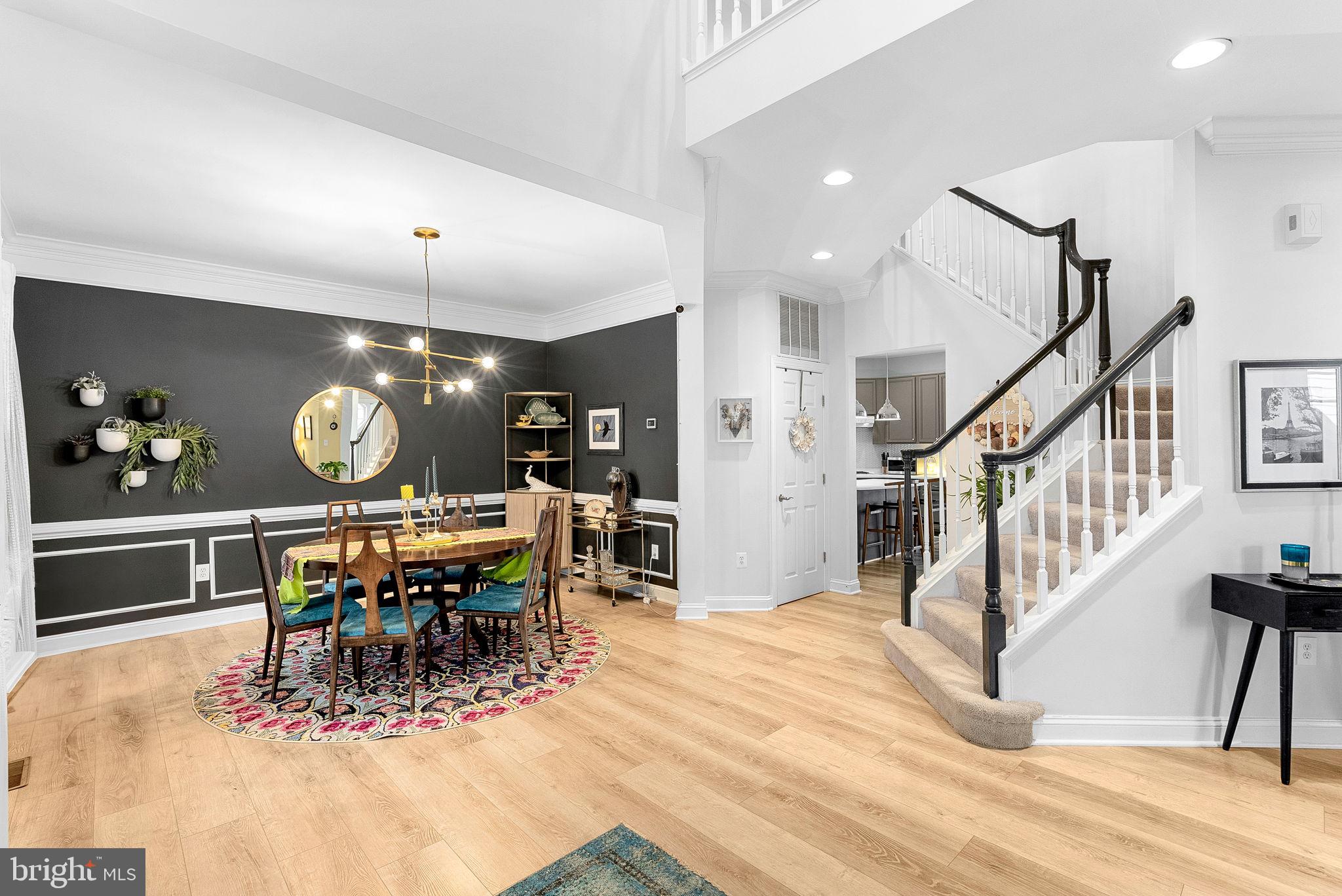 613 Greysands Ln