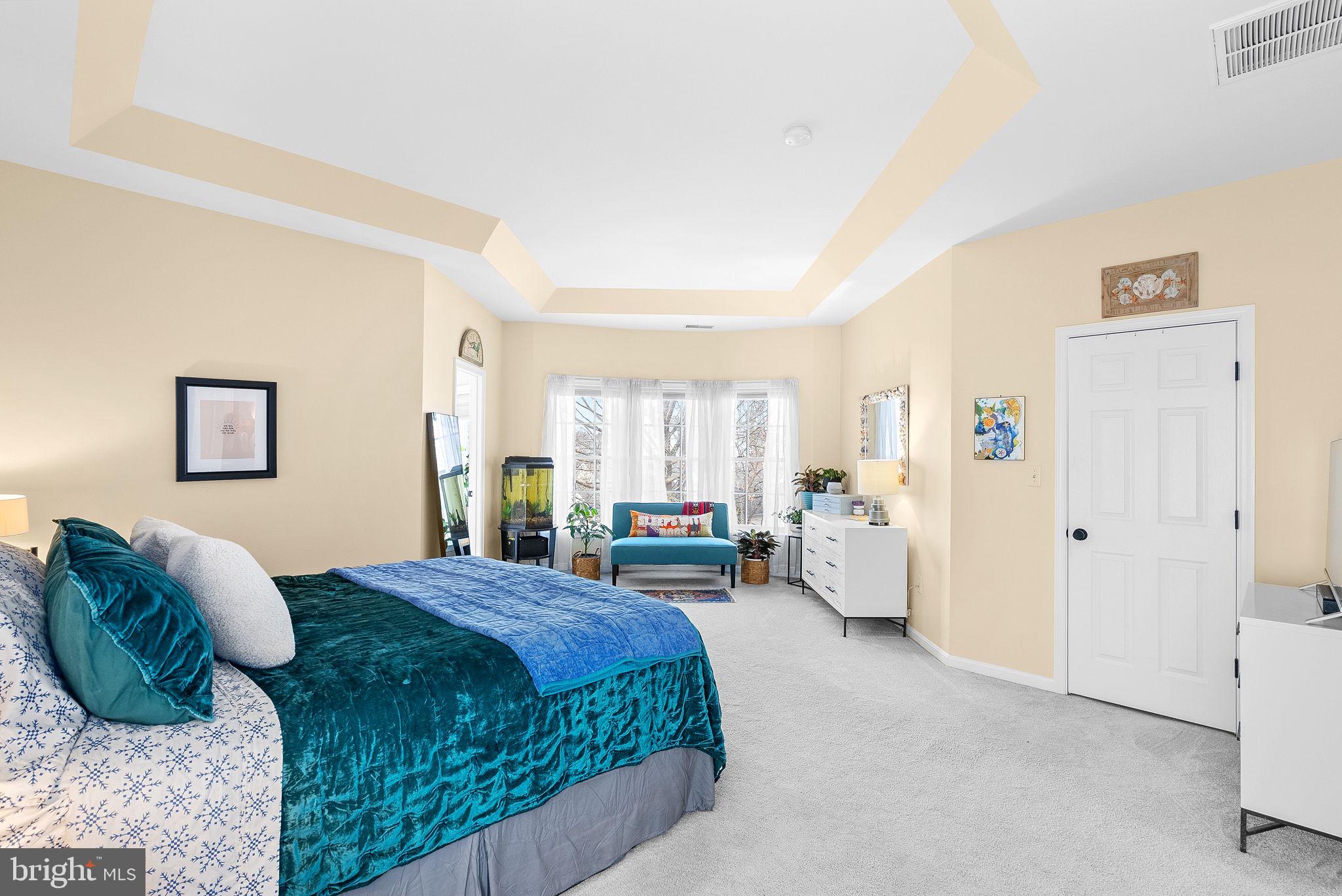 613 Greysands Ln