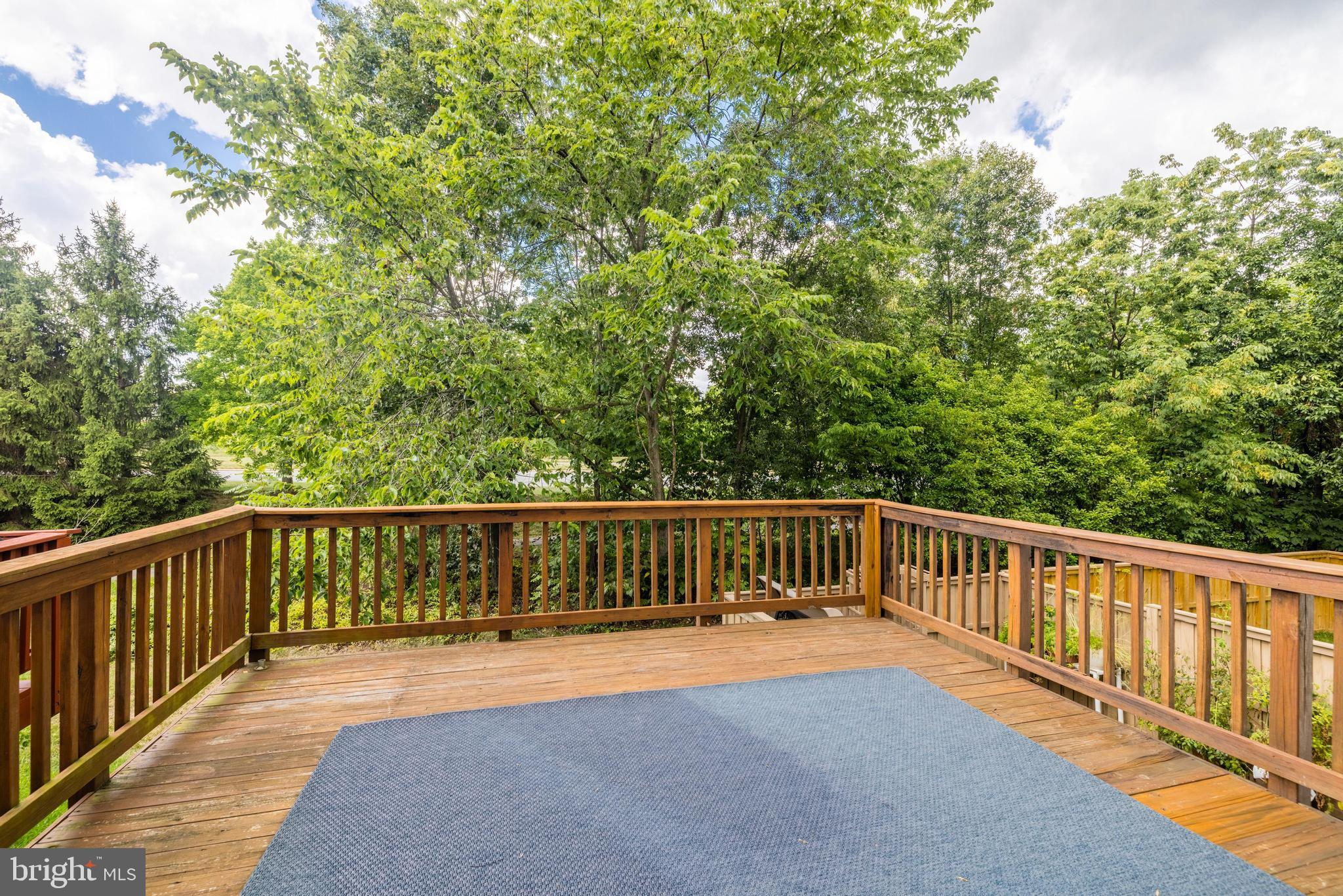 43091 AUTUMNWOOD SQ