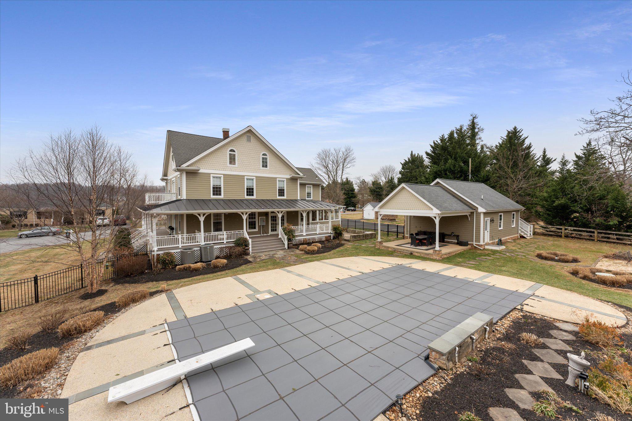 16999 Highland Cir