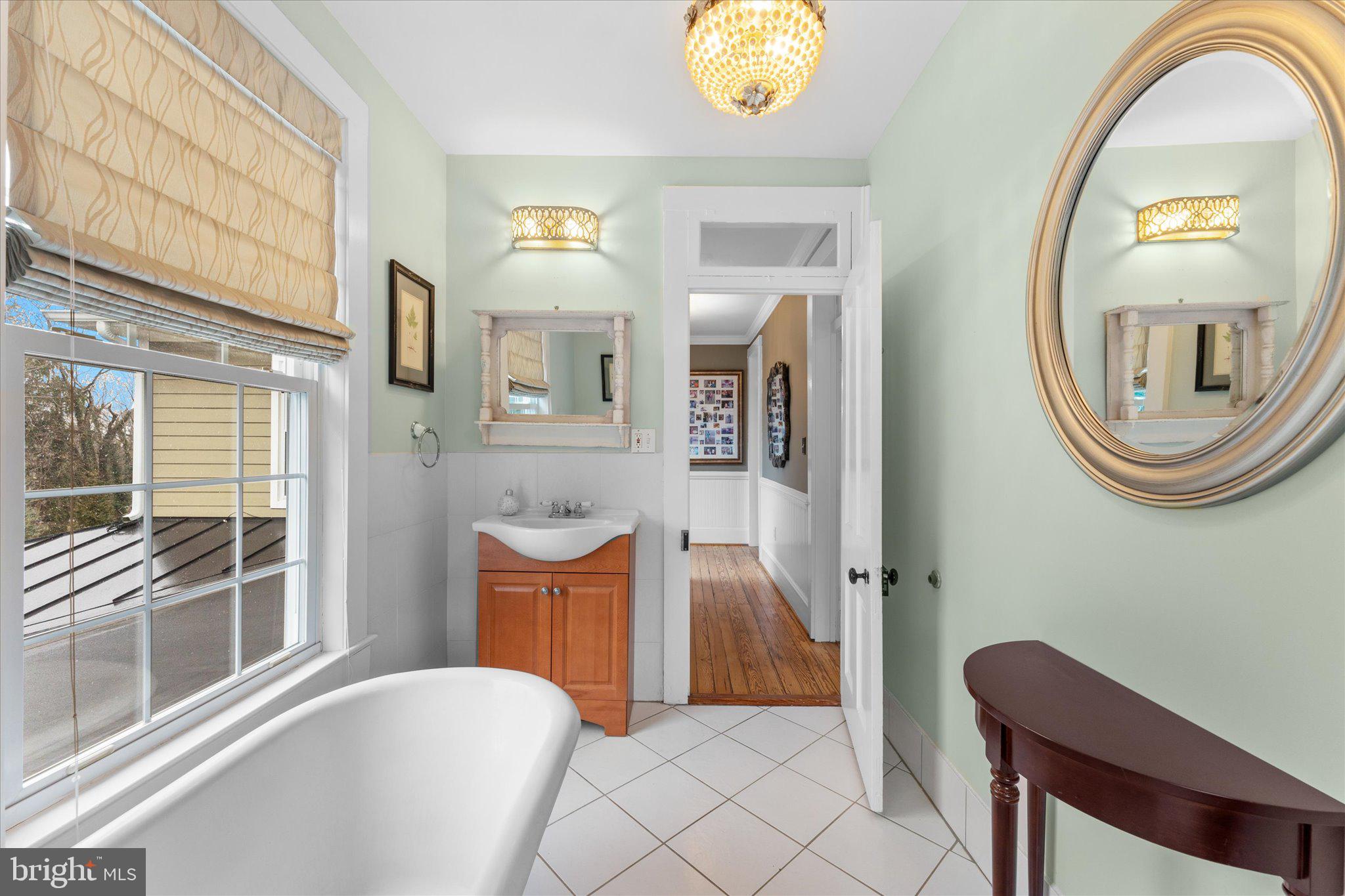 16999 Highland Cir