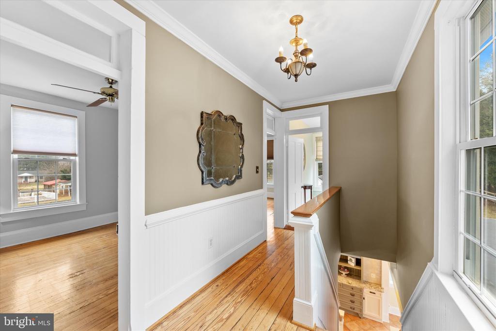 16999 Highland Cir