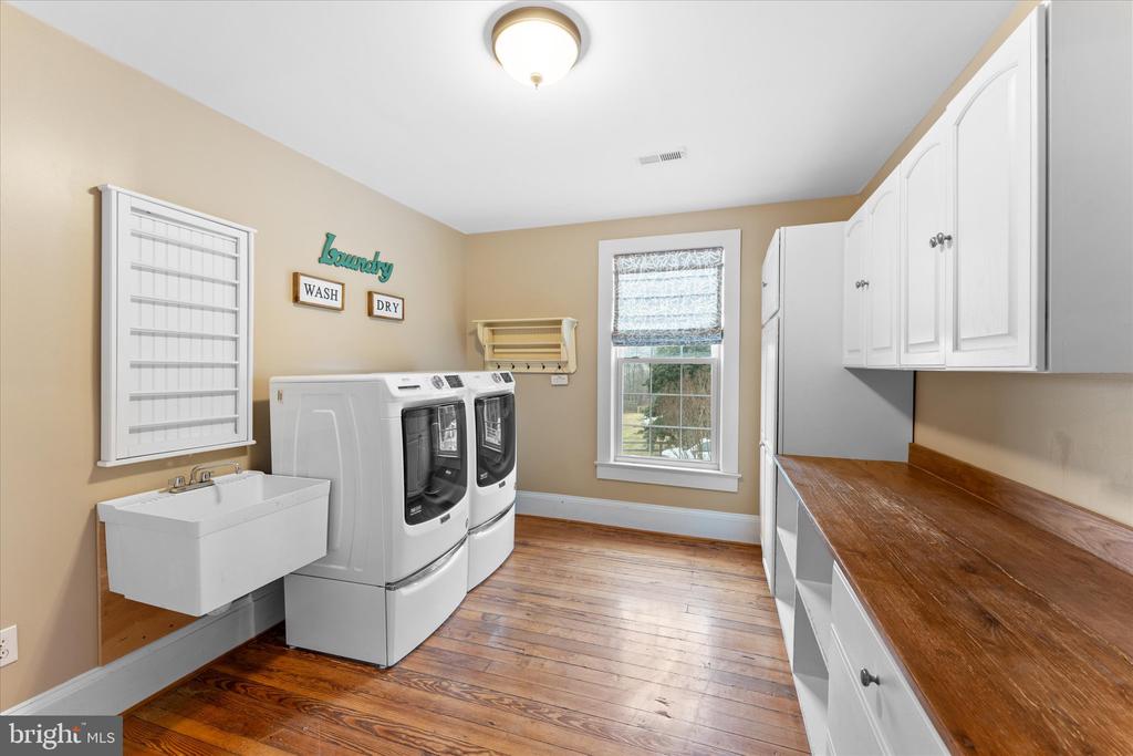 16999 Highland Cir
