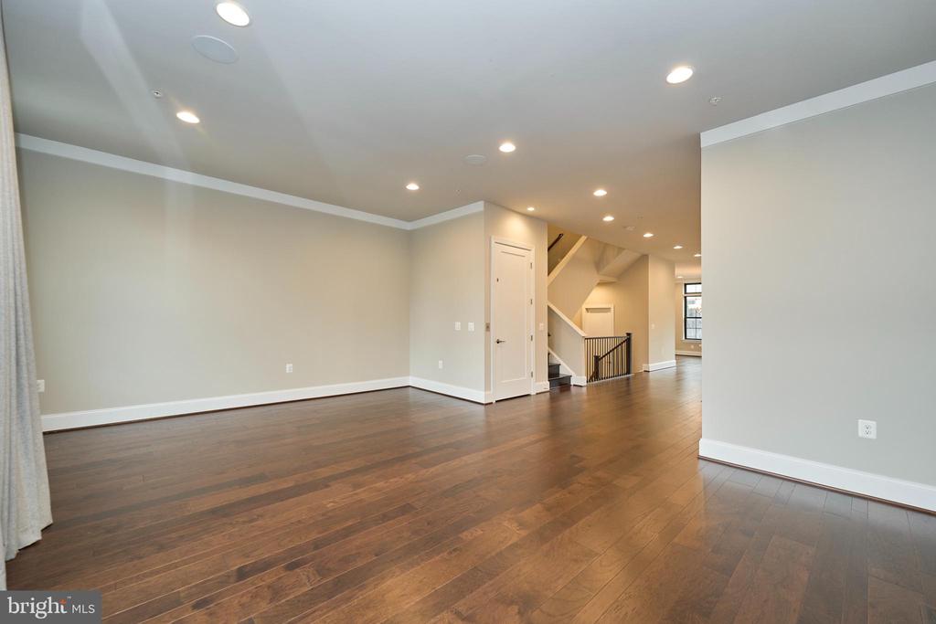 20442 NORTHPARK DR
