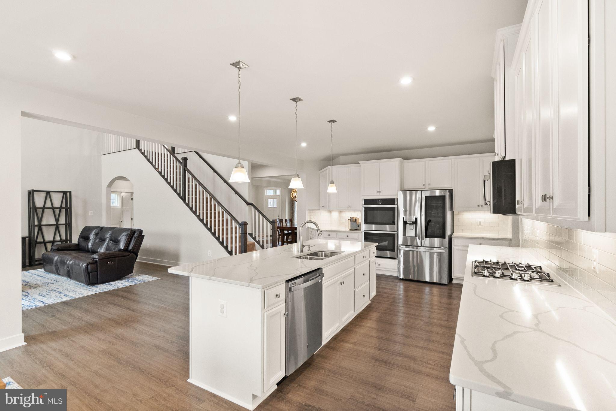 38305 Coralberry Pl