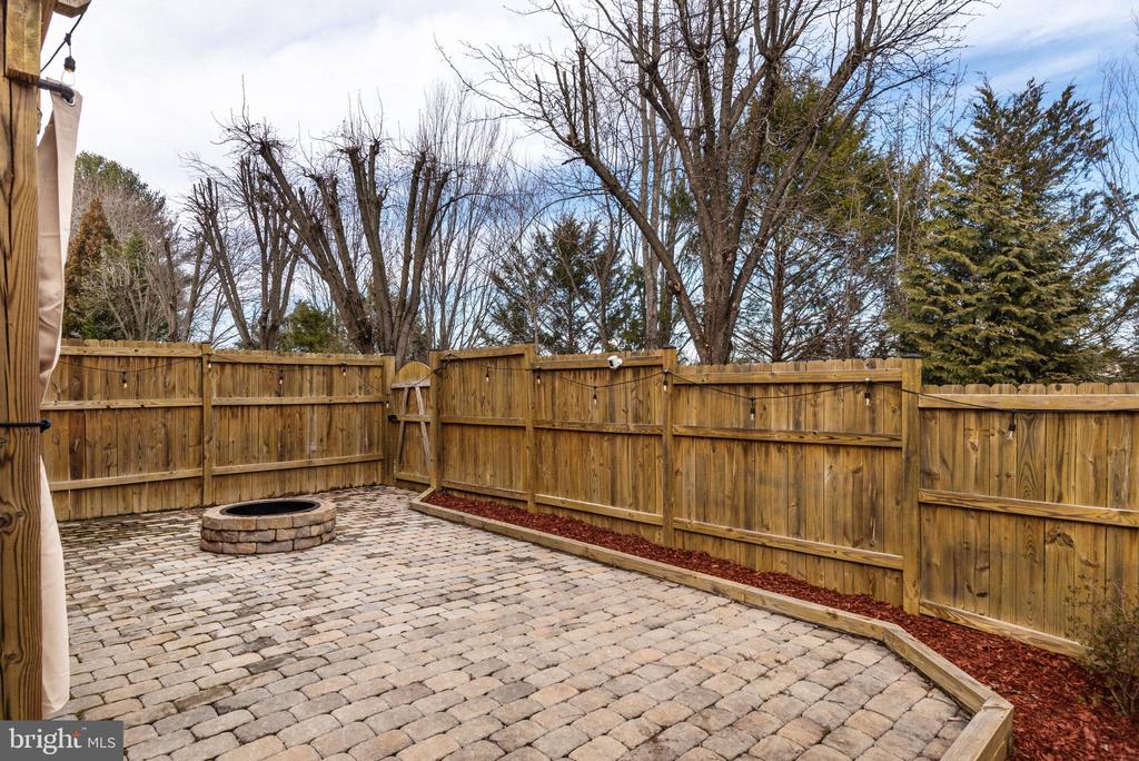 315 McDaniel Dr