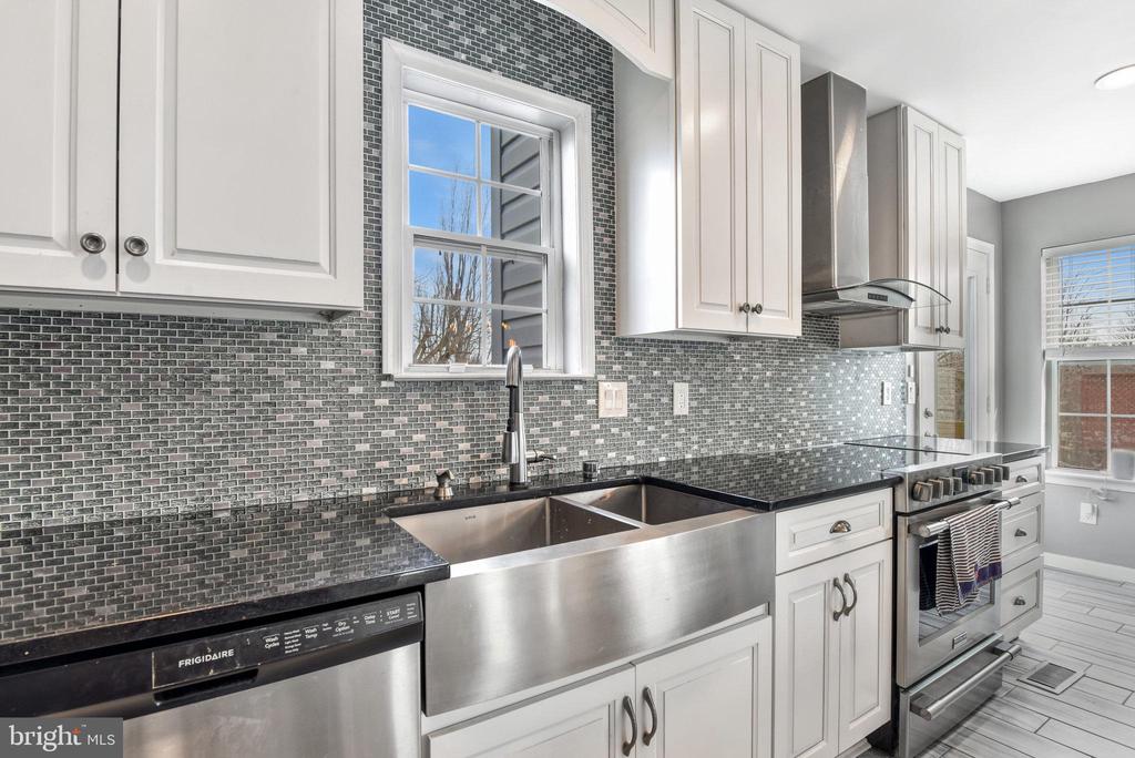 315 McDaniel Dr