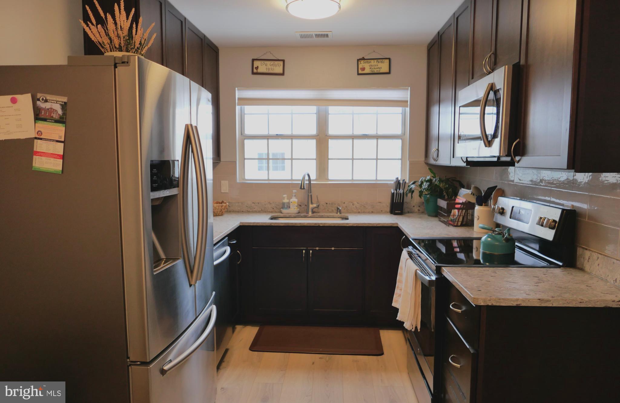 1114 Huntmaster Ter NE #301