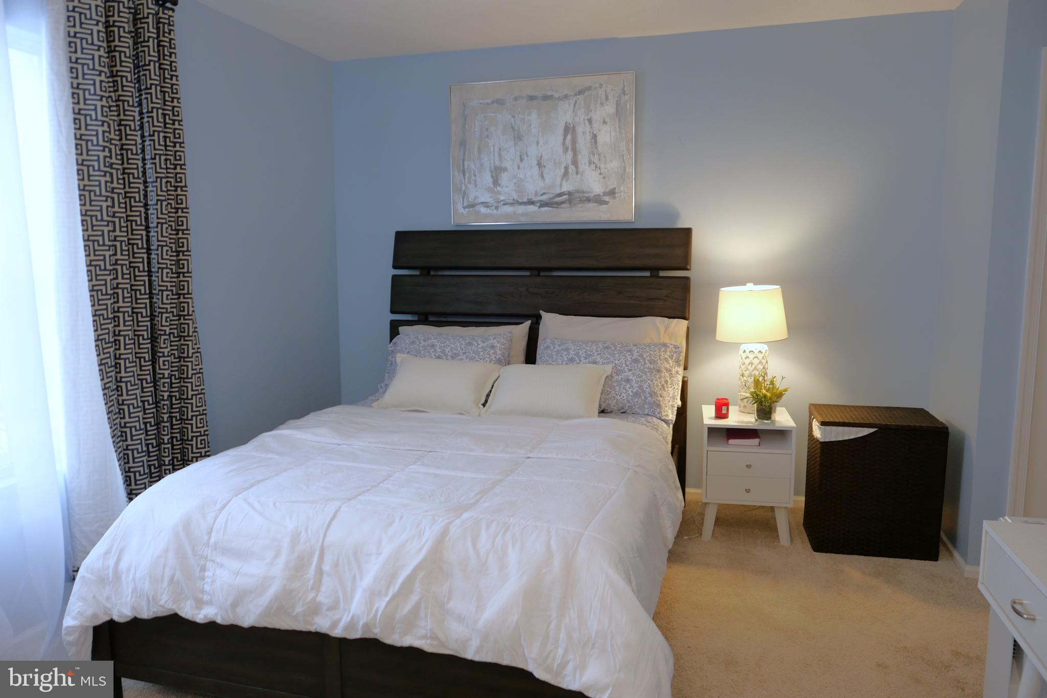 1114 Huntmaster Ter NE #301