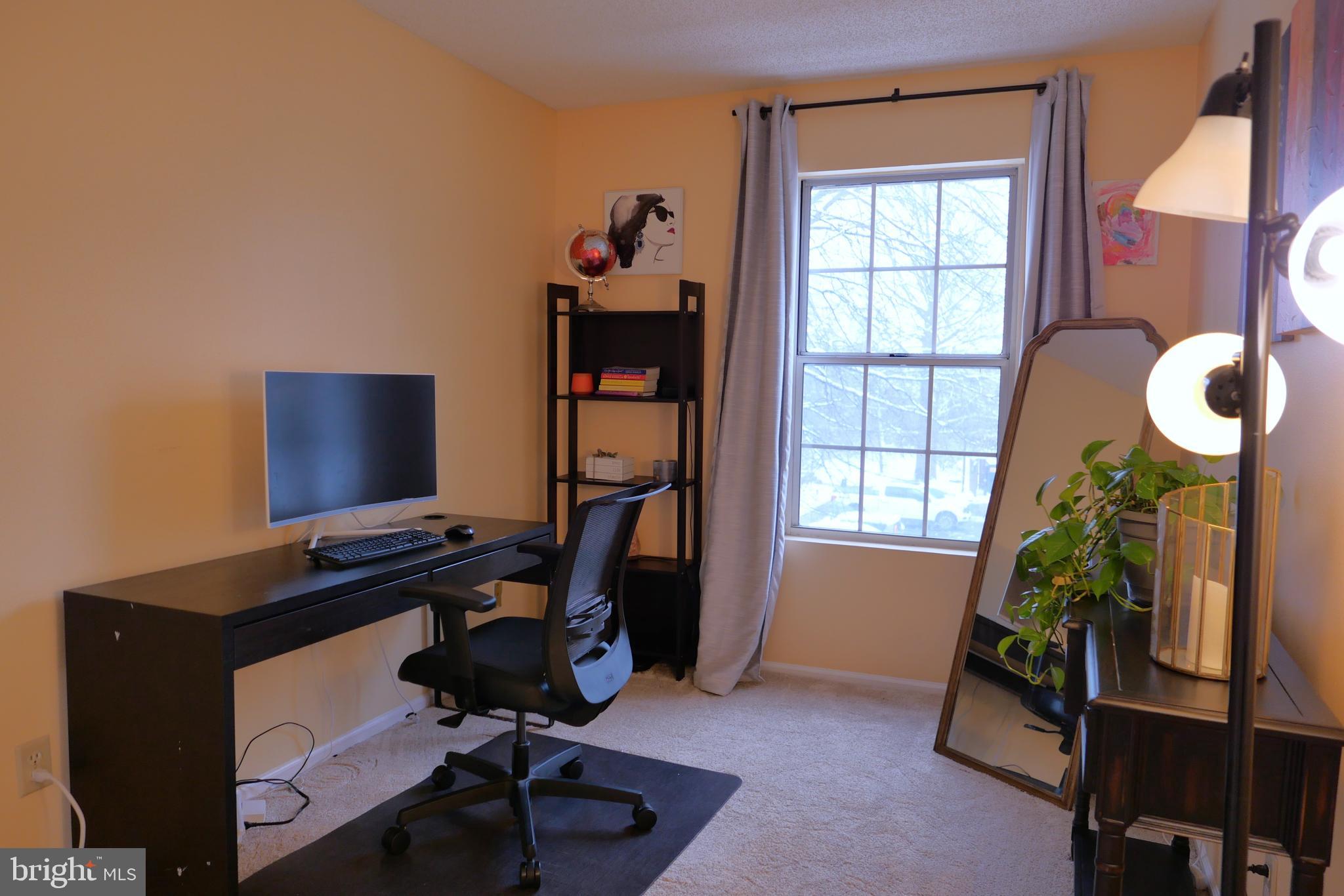 1114 Huntmaster Ter NE #301