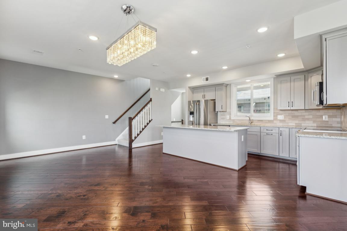 44738 TIVERTON SQ