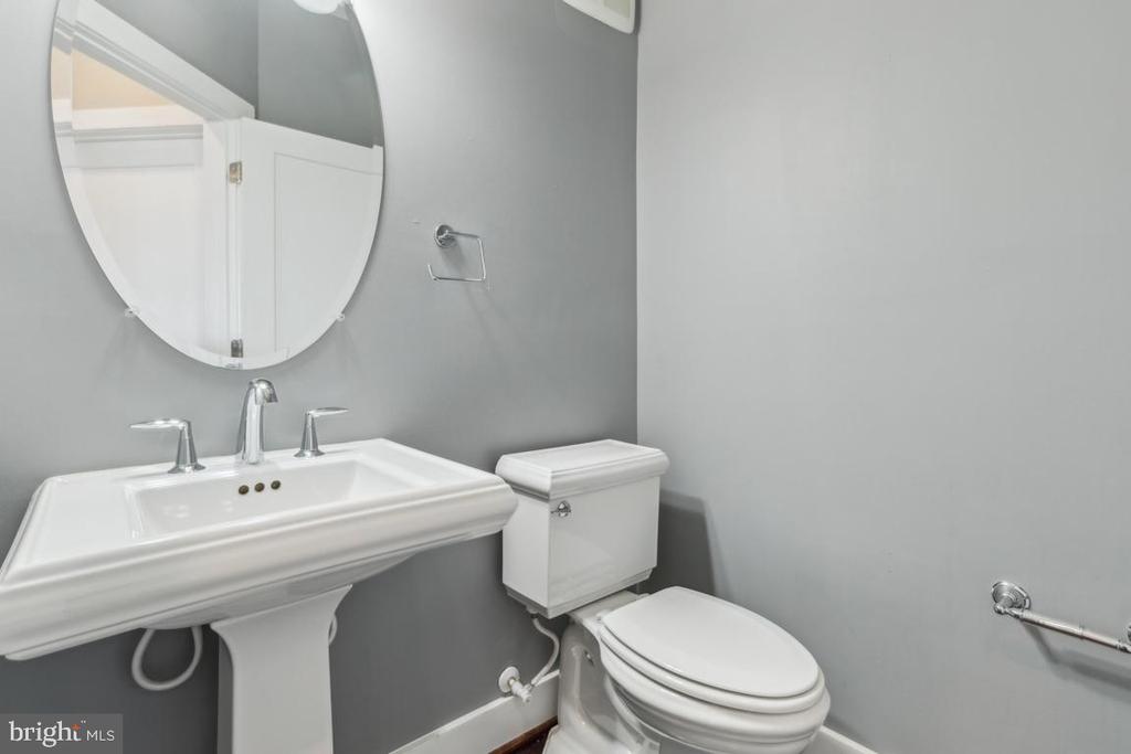 44738 TIVERTON SQ
