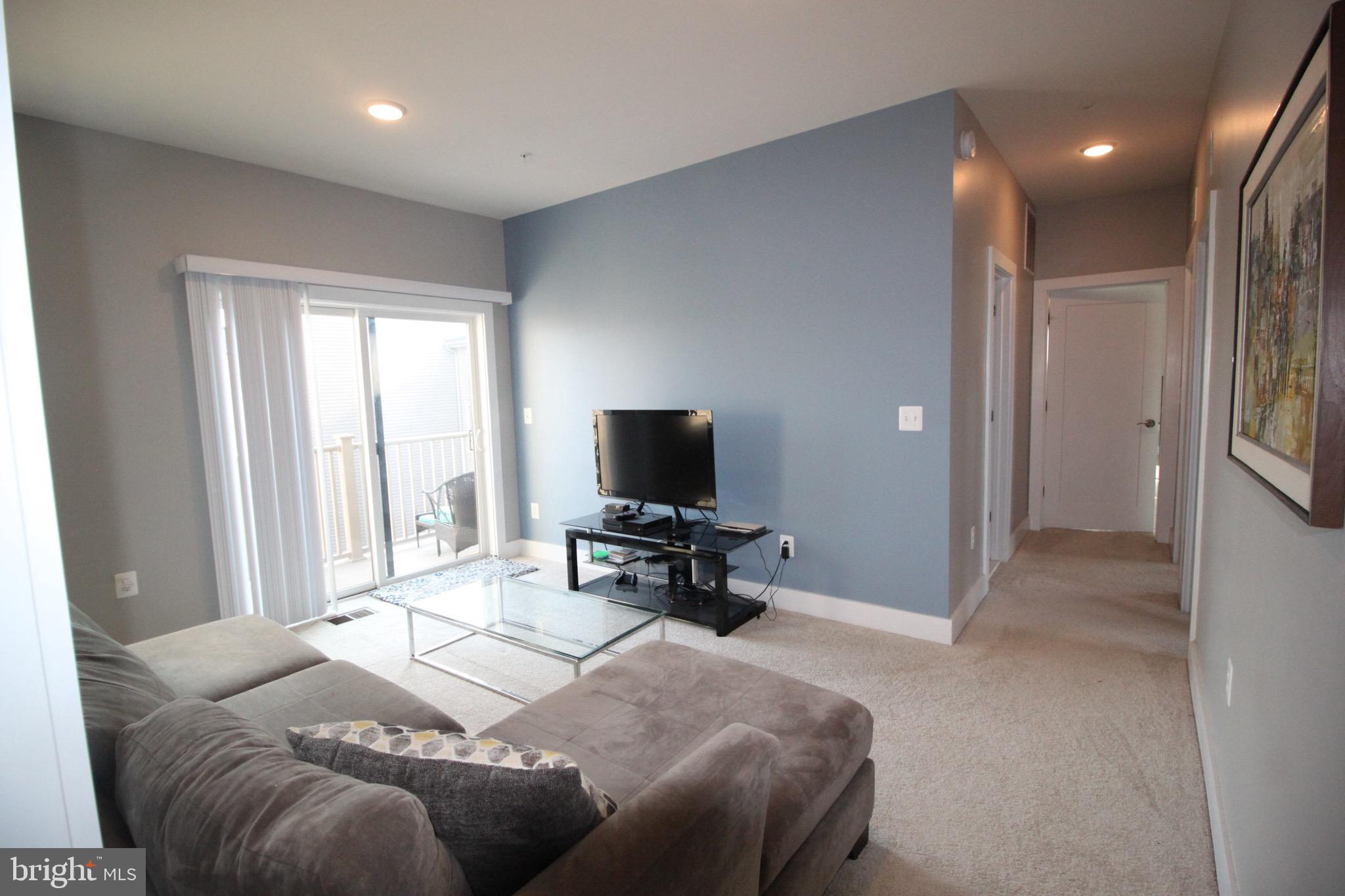 44738 TIVERTON SQ