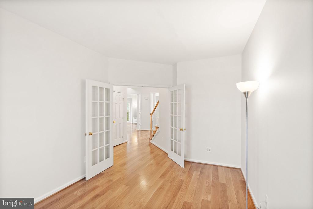 26190 Ocala Cir
