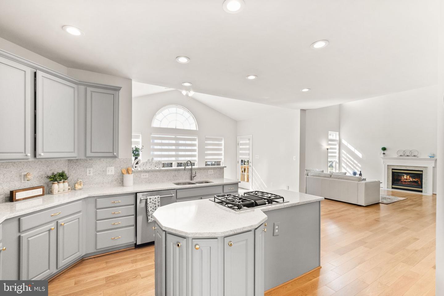 26190 Ocala Cir