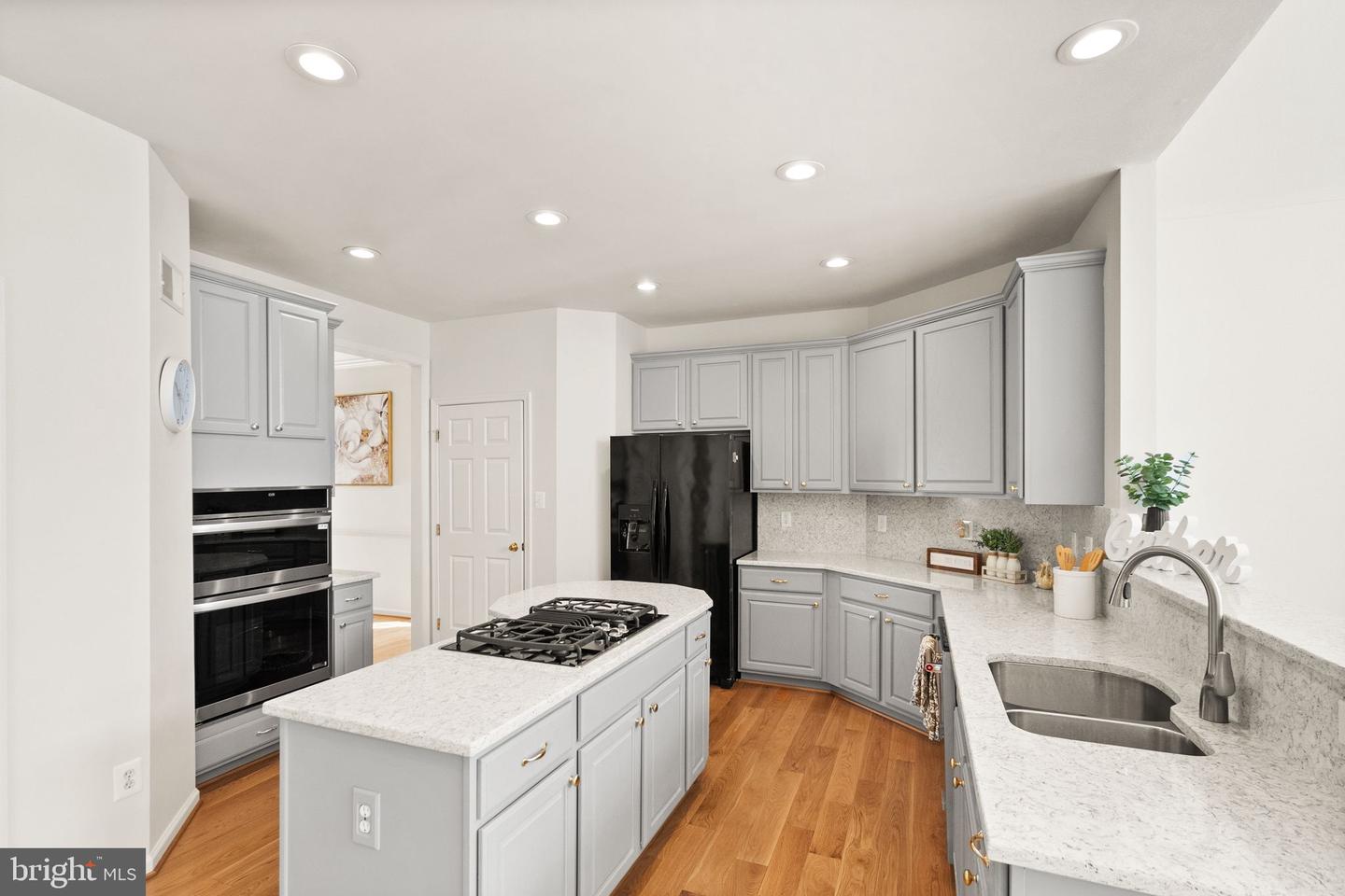 26190 Ocala Cir
