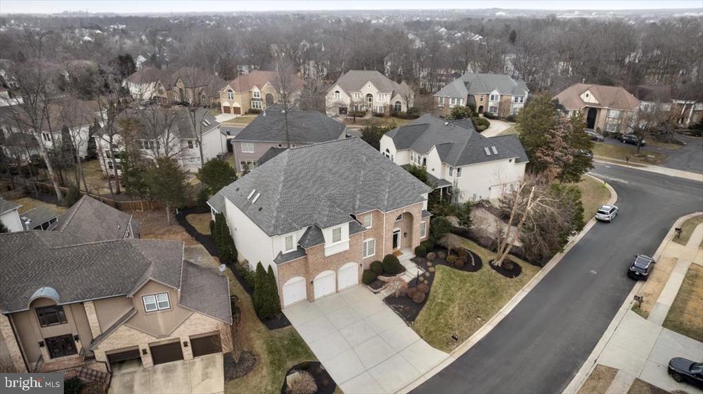 20988 Nightshade Pl