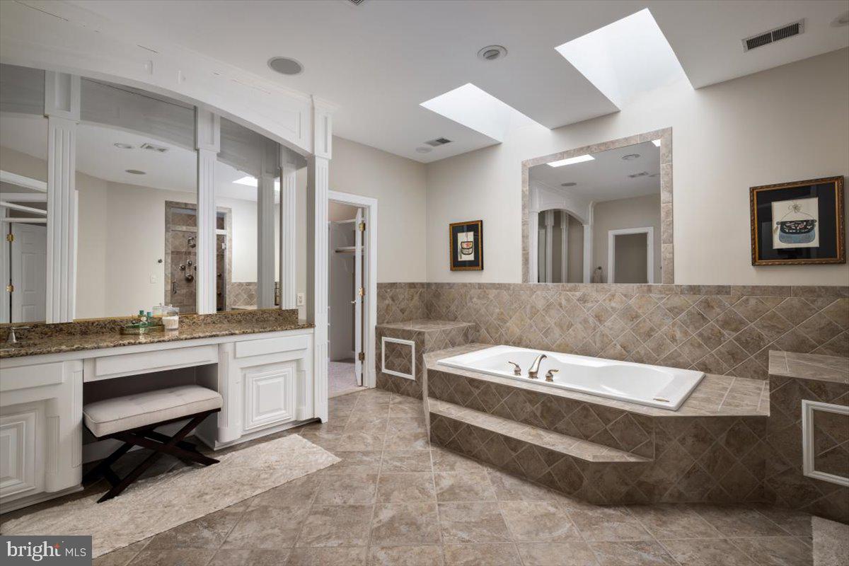20988 Nightshade Pl
