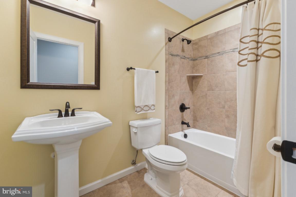 25099 Great Berkhamsted Dr