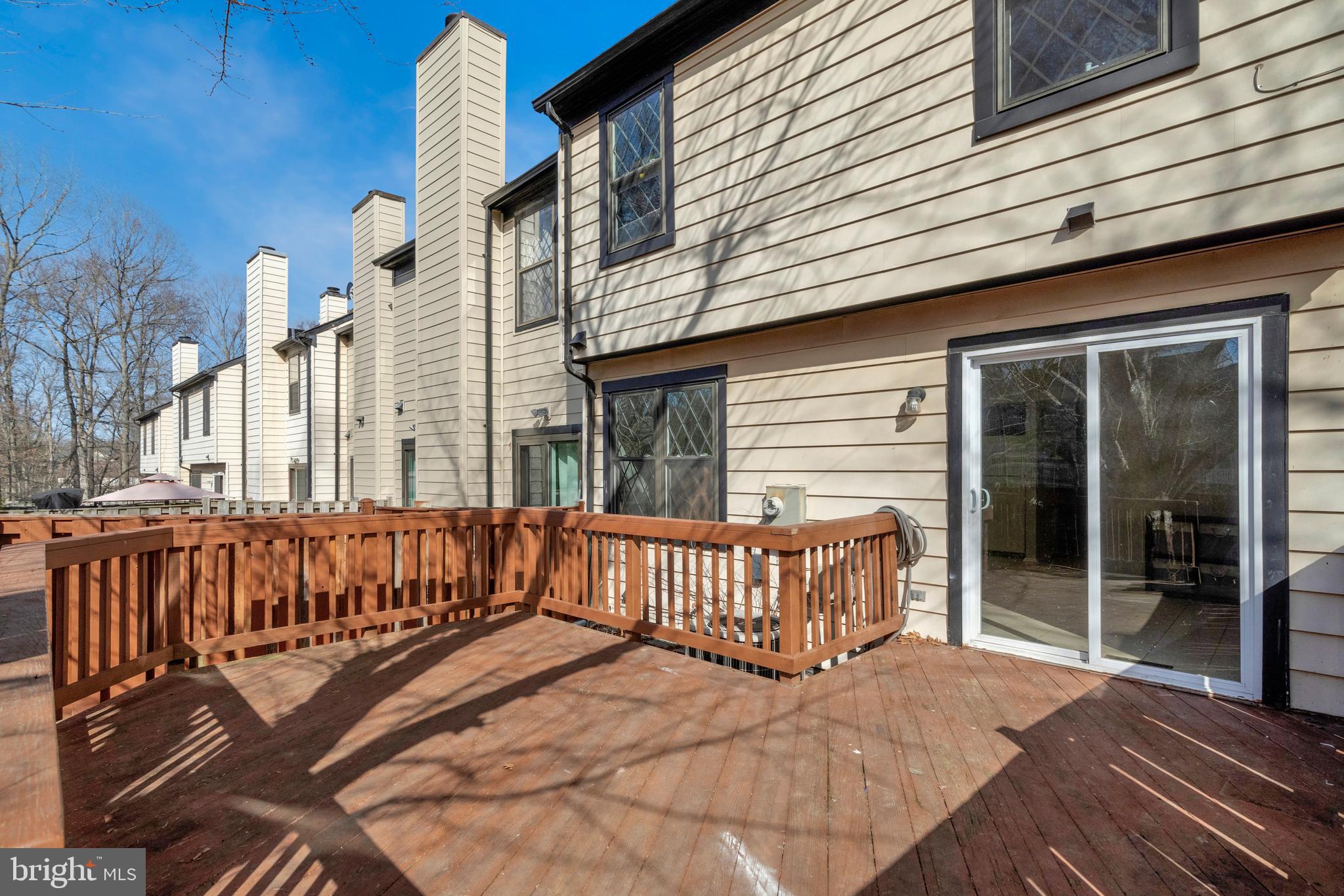 295 Chelmsford Ct