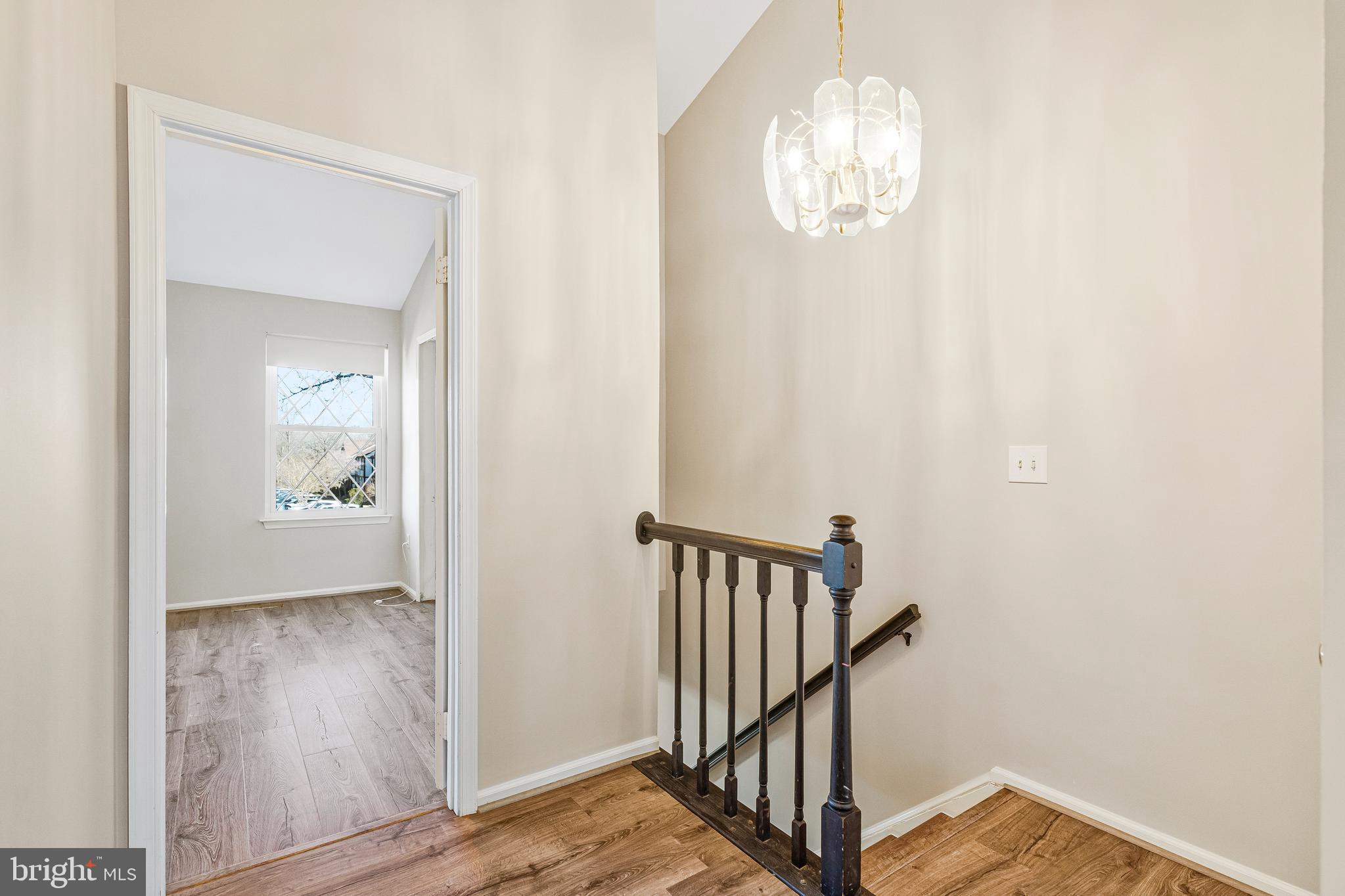 295 Chelmsford Ct