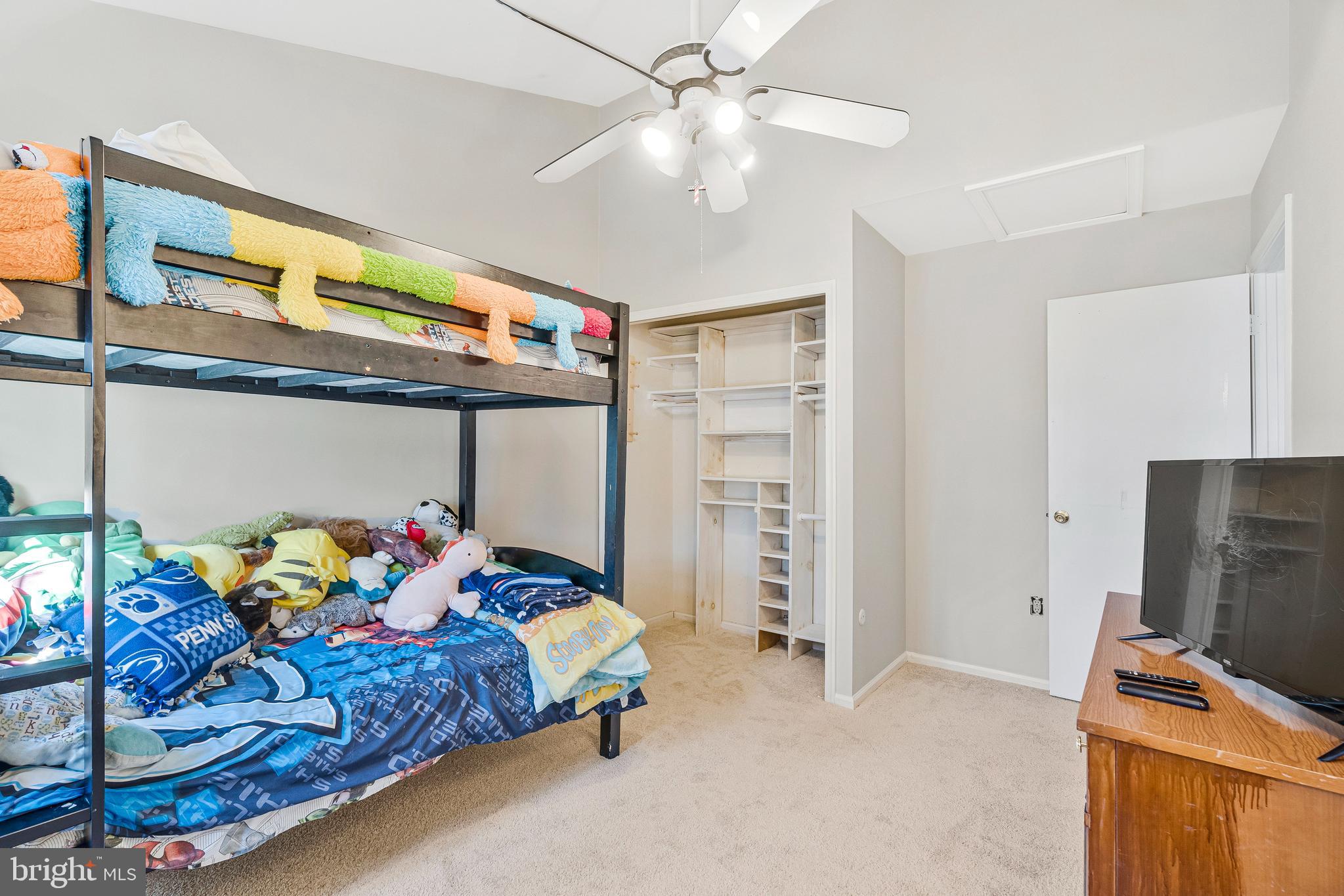 295 Chelmsford Ct