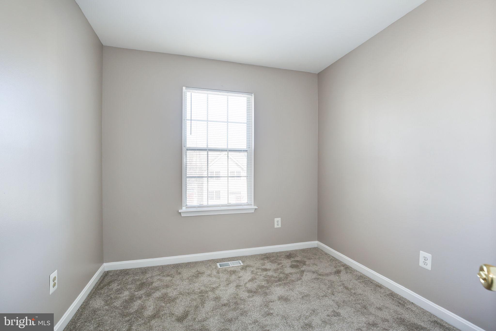 408 MCDANIEL DR