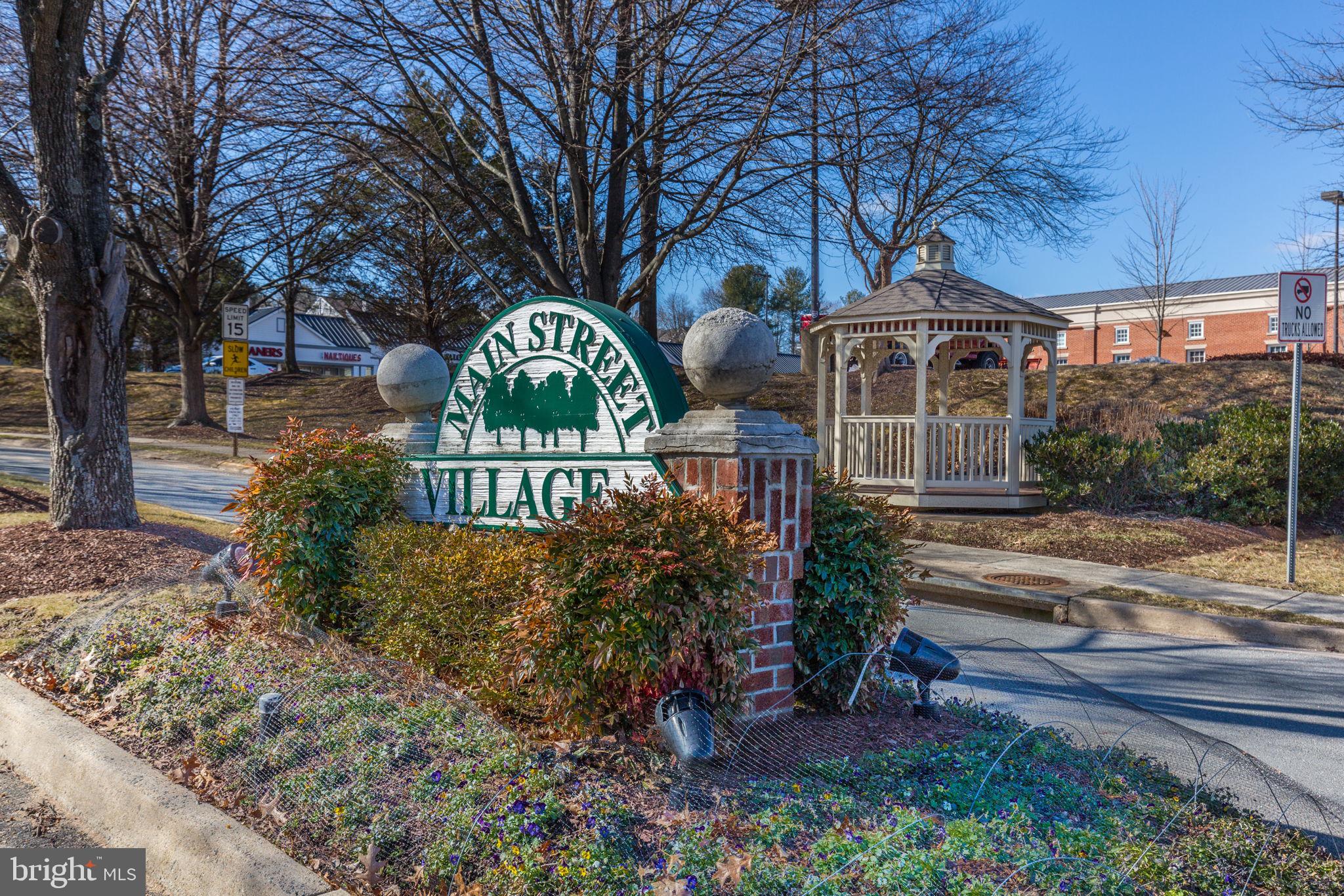 408 MCDANIEL DR