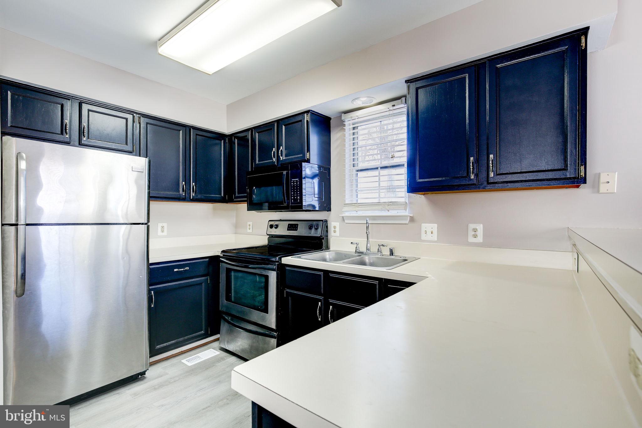 408 MCDANIEL DR