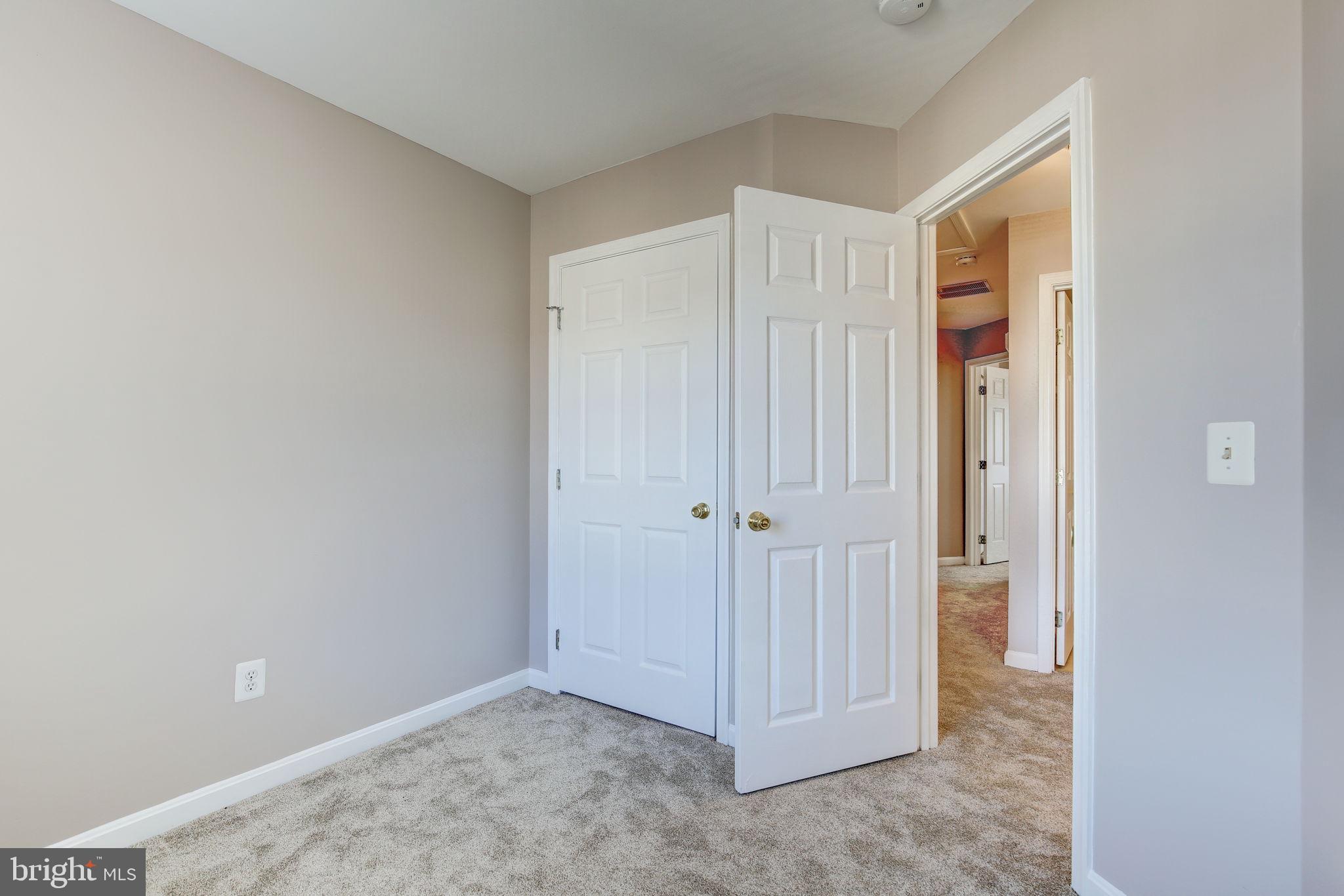 408 MCDANIEL DR
