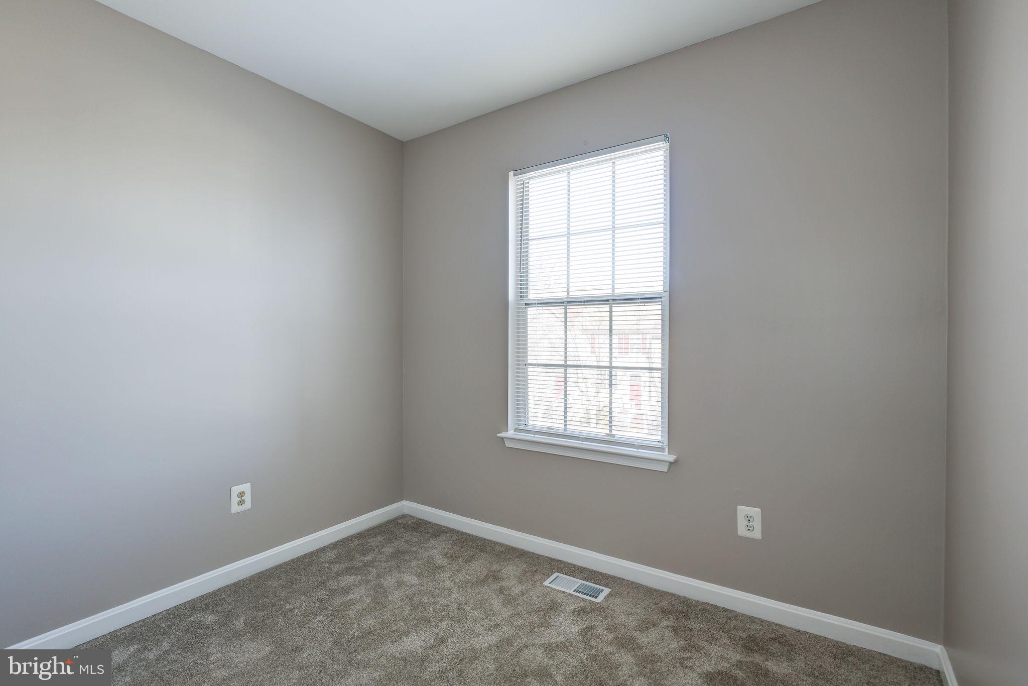 408 MCDANIEL DR