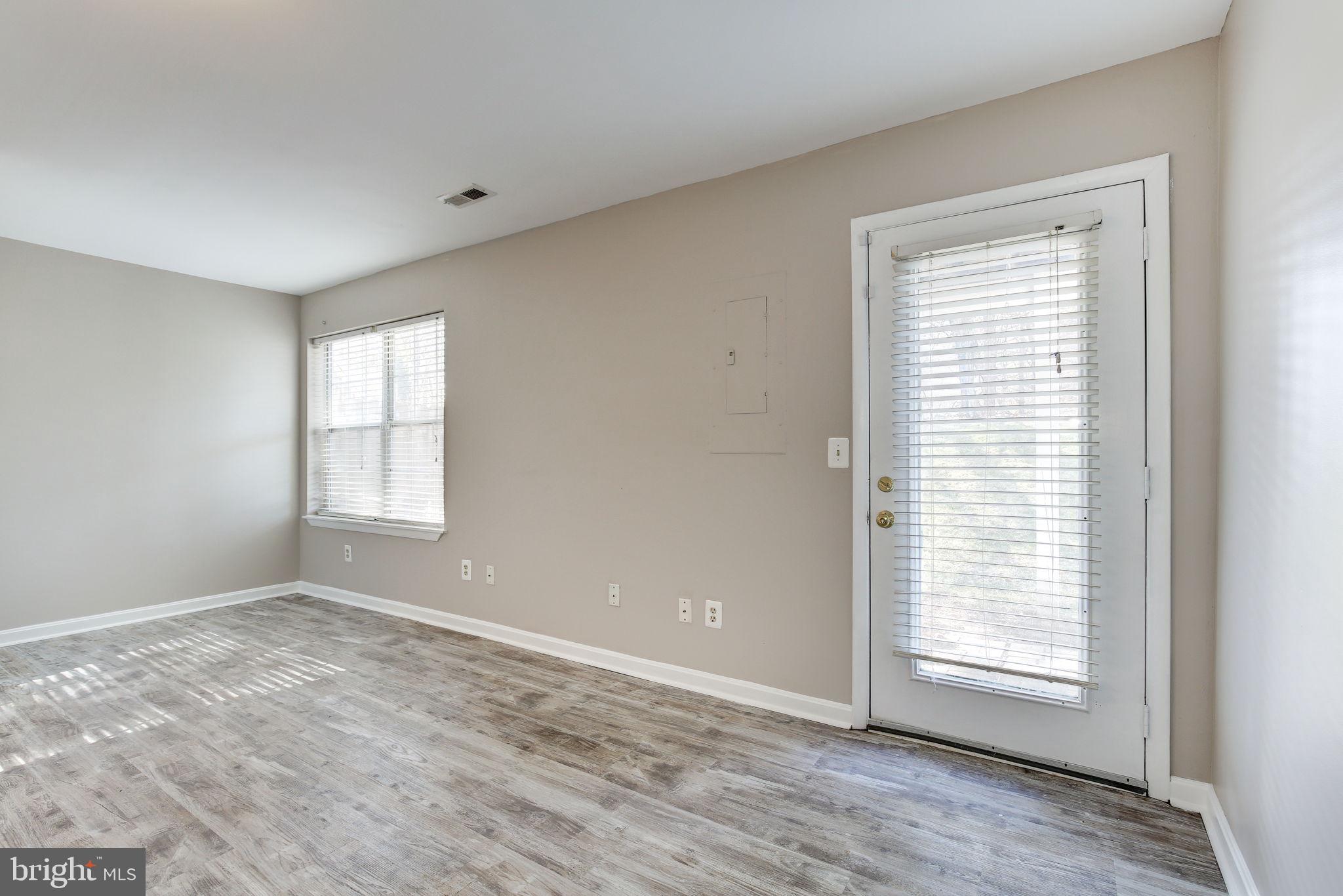 408 MCDANIEL DR