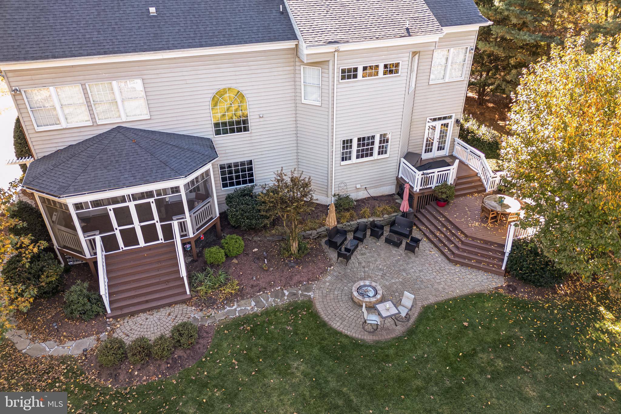 24044 Windy Hollow Ct