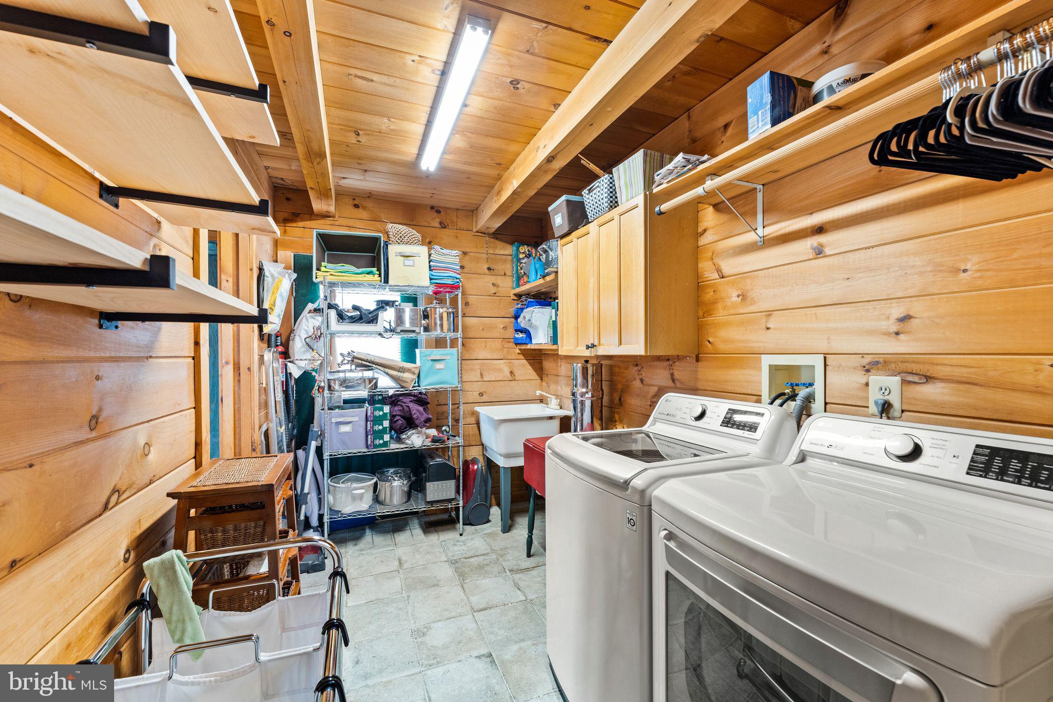 20233 Shelburne Glebe Rd