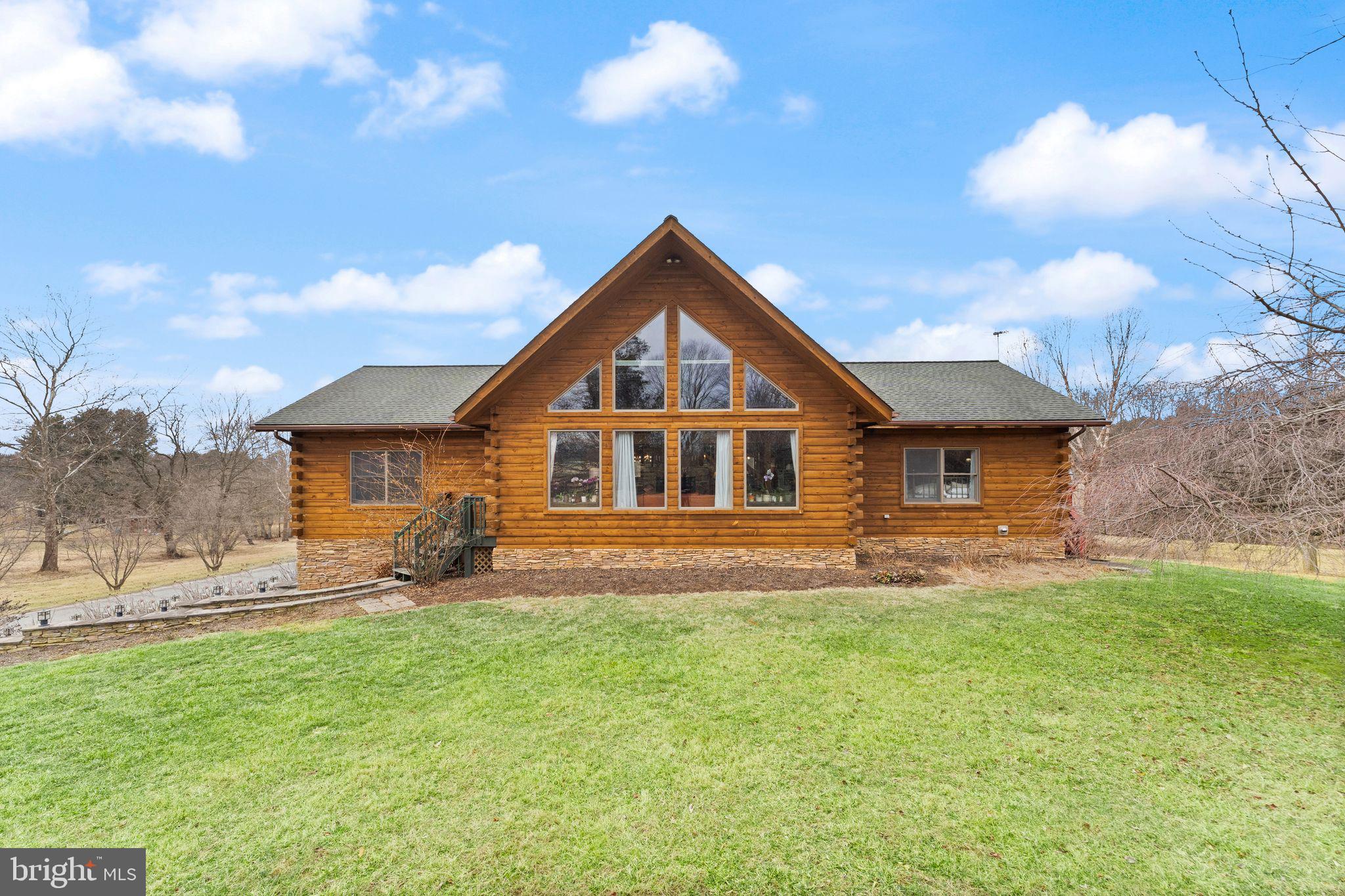 20233 Shelburne Glebe Rd