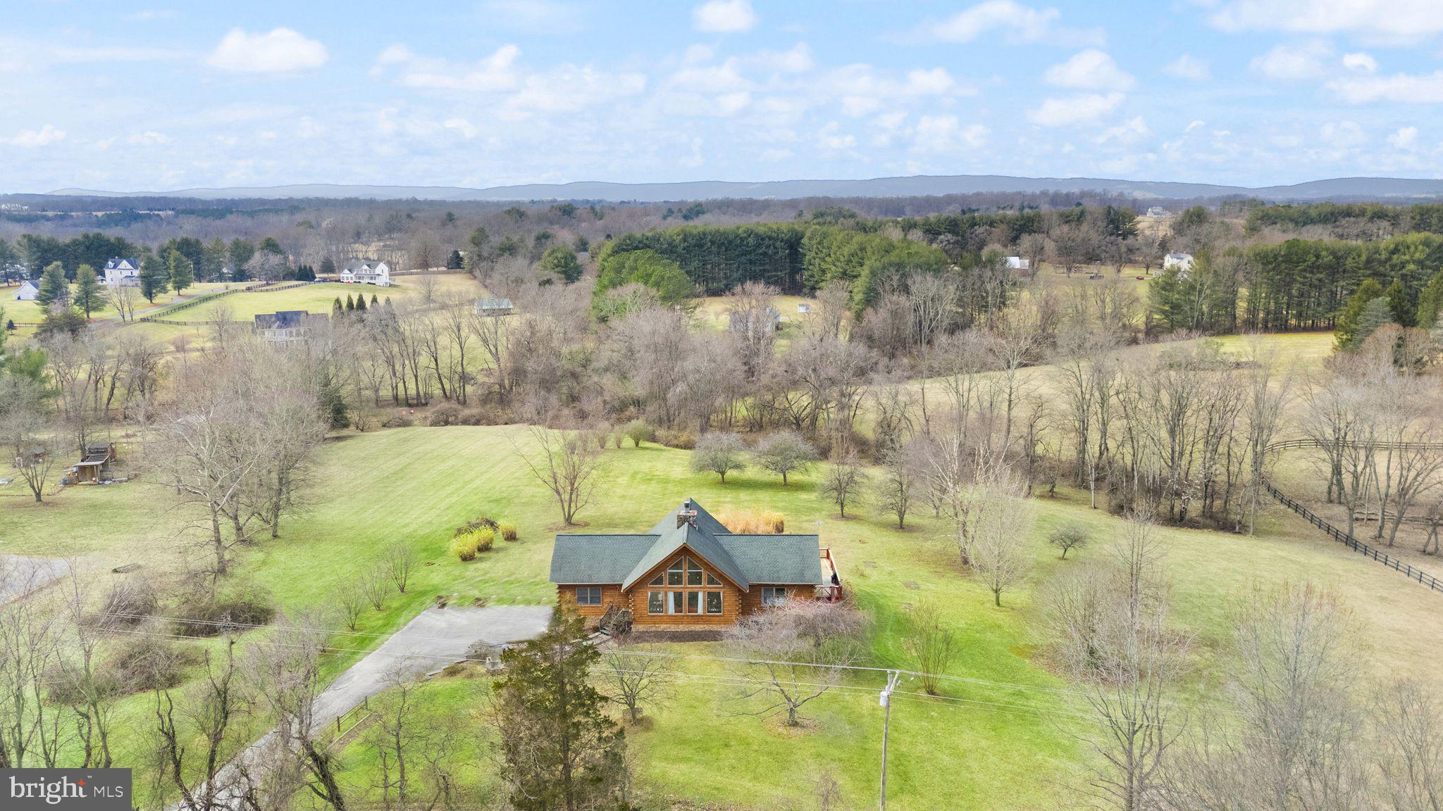 20233 Shelburne Glebe Rd