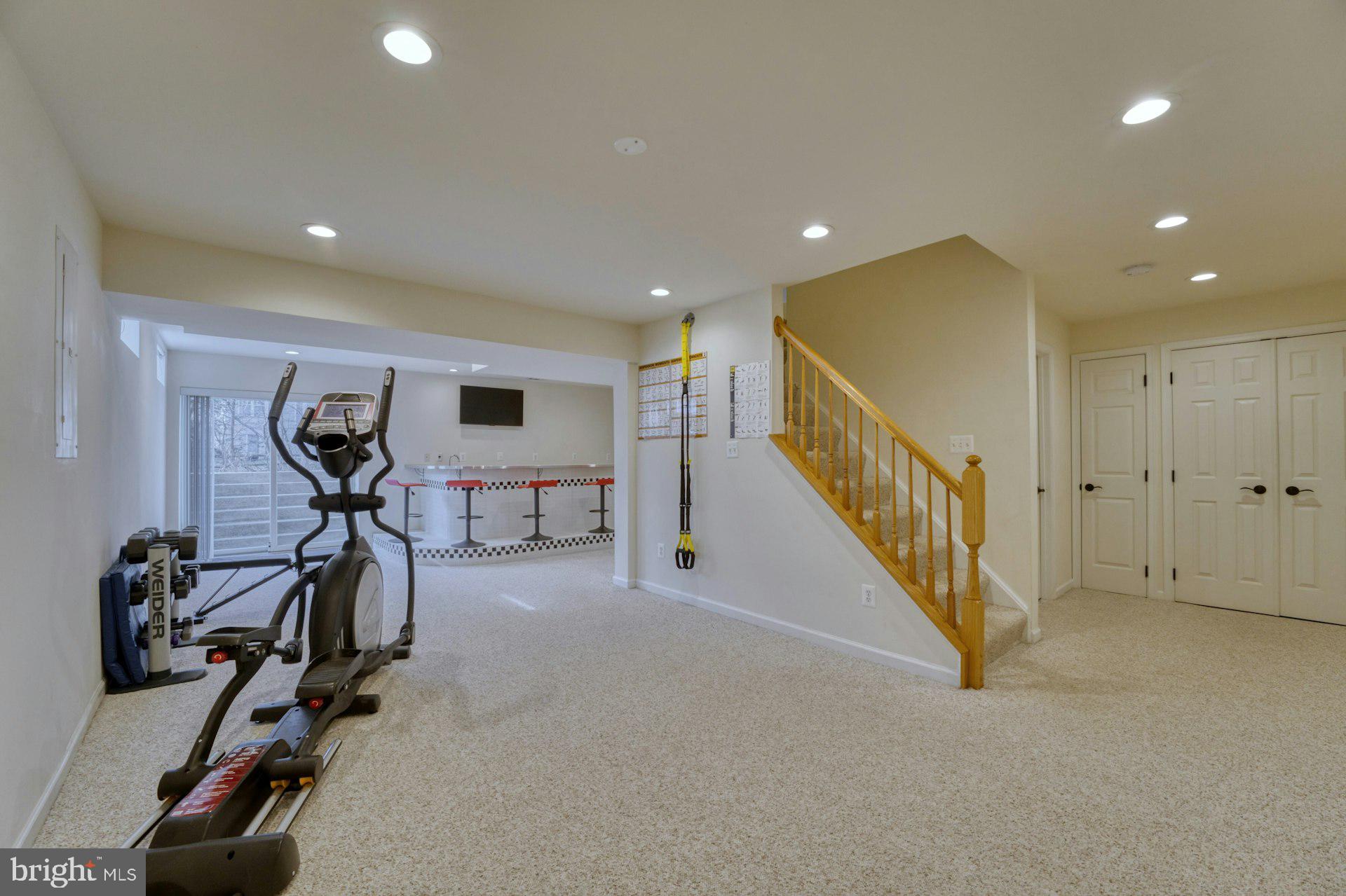 20767 Fenwick Dr