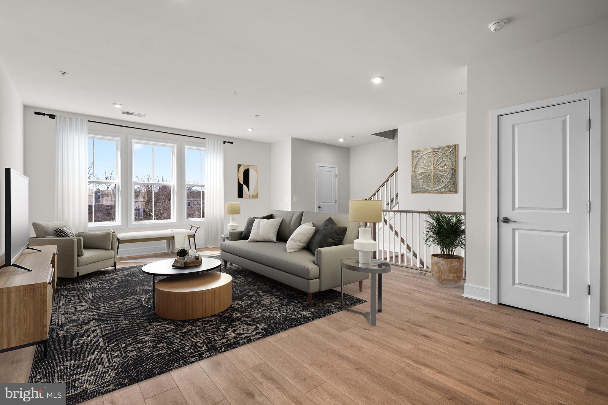 43324 Farringdon Sq