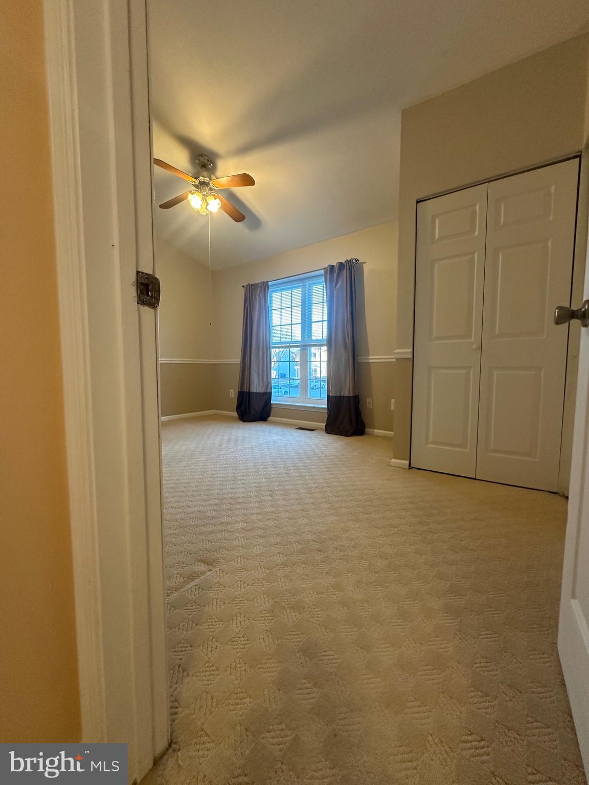 326 LANCASTER SQ #326
