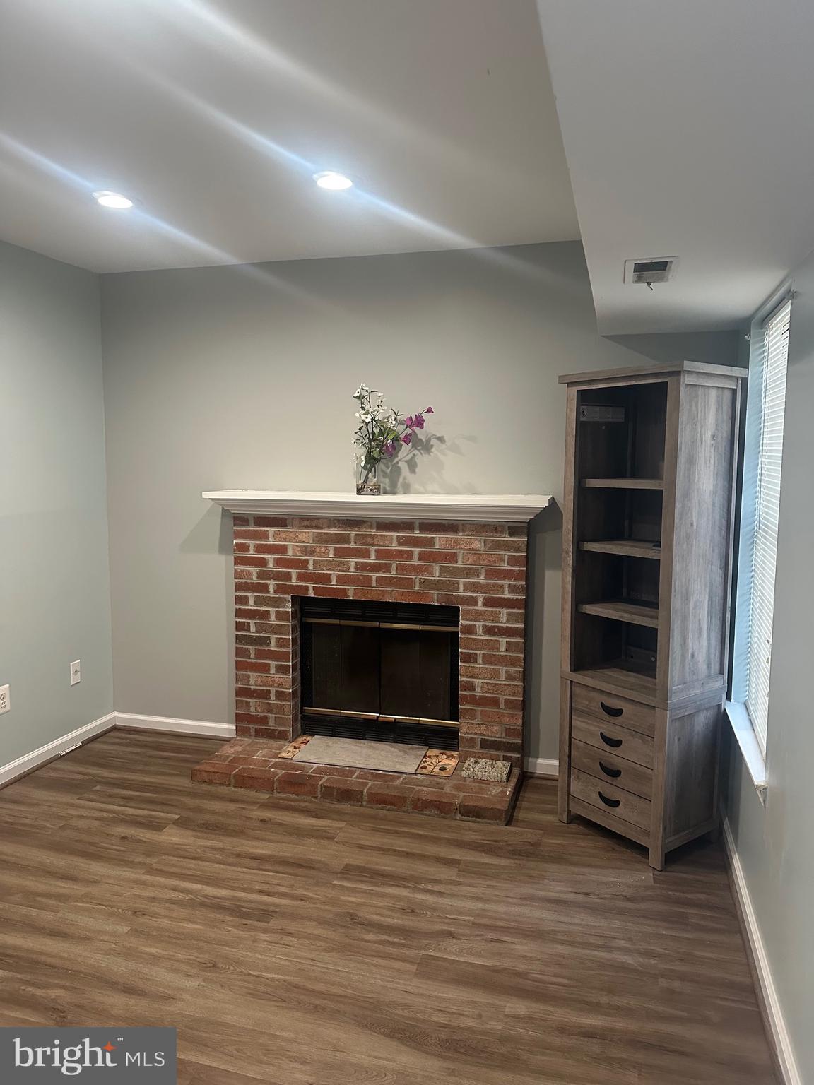 326 LANCASTER SQ #326